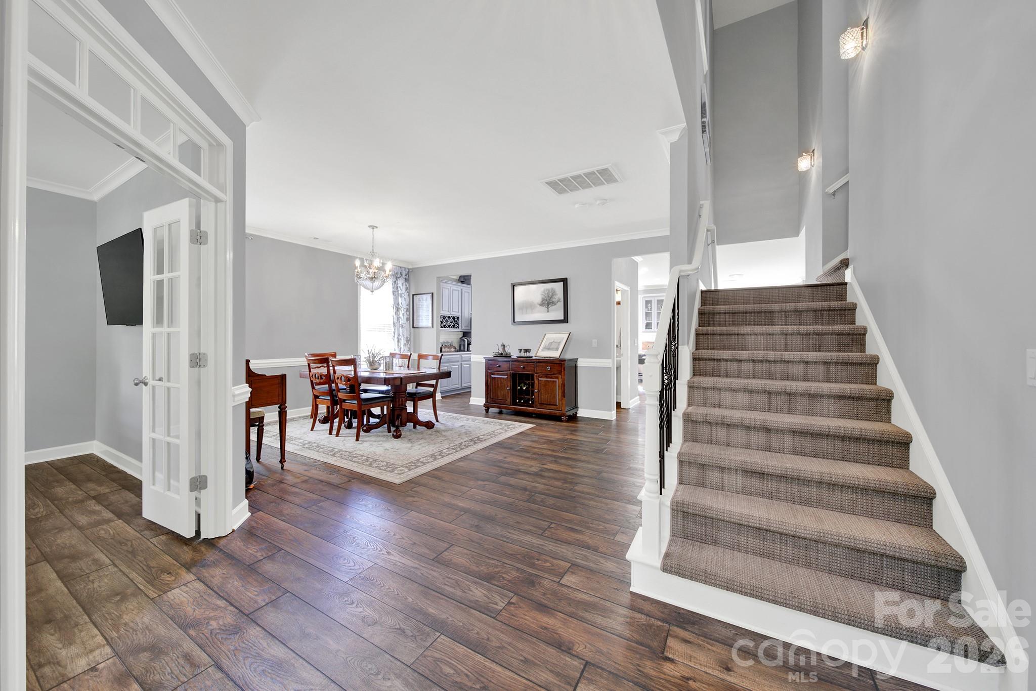 17219 W Marbella Lane Property Photo 4