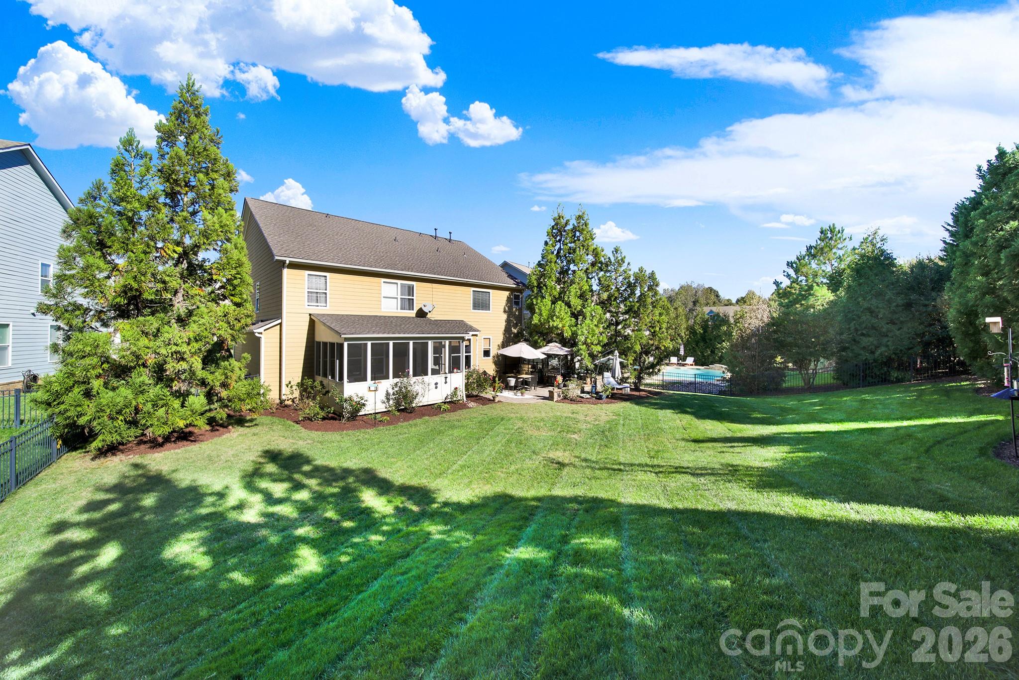 17219 W Marbella Lane Property Photo 40