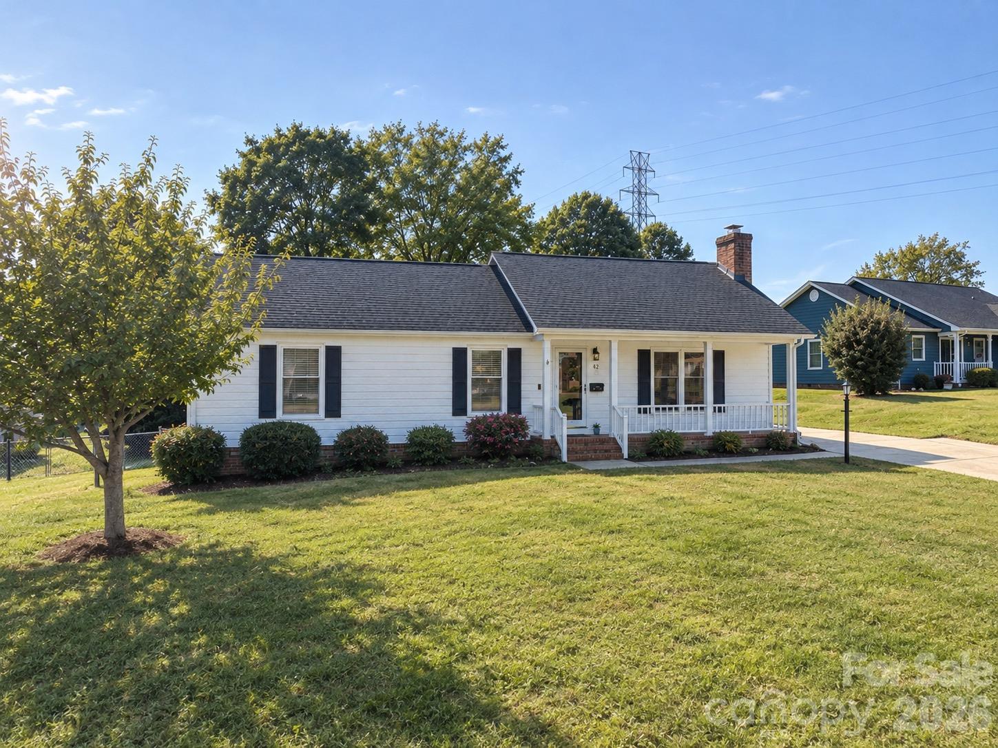 429 Rowan Court Property Photo 1