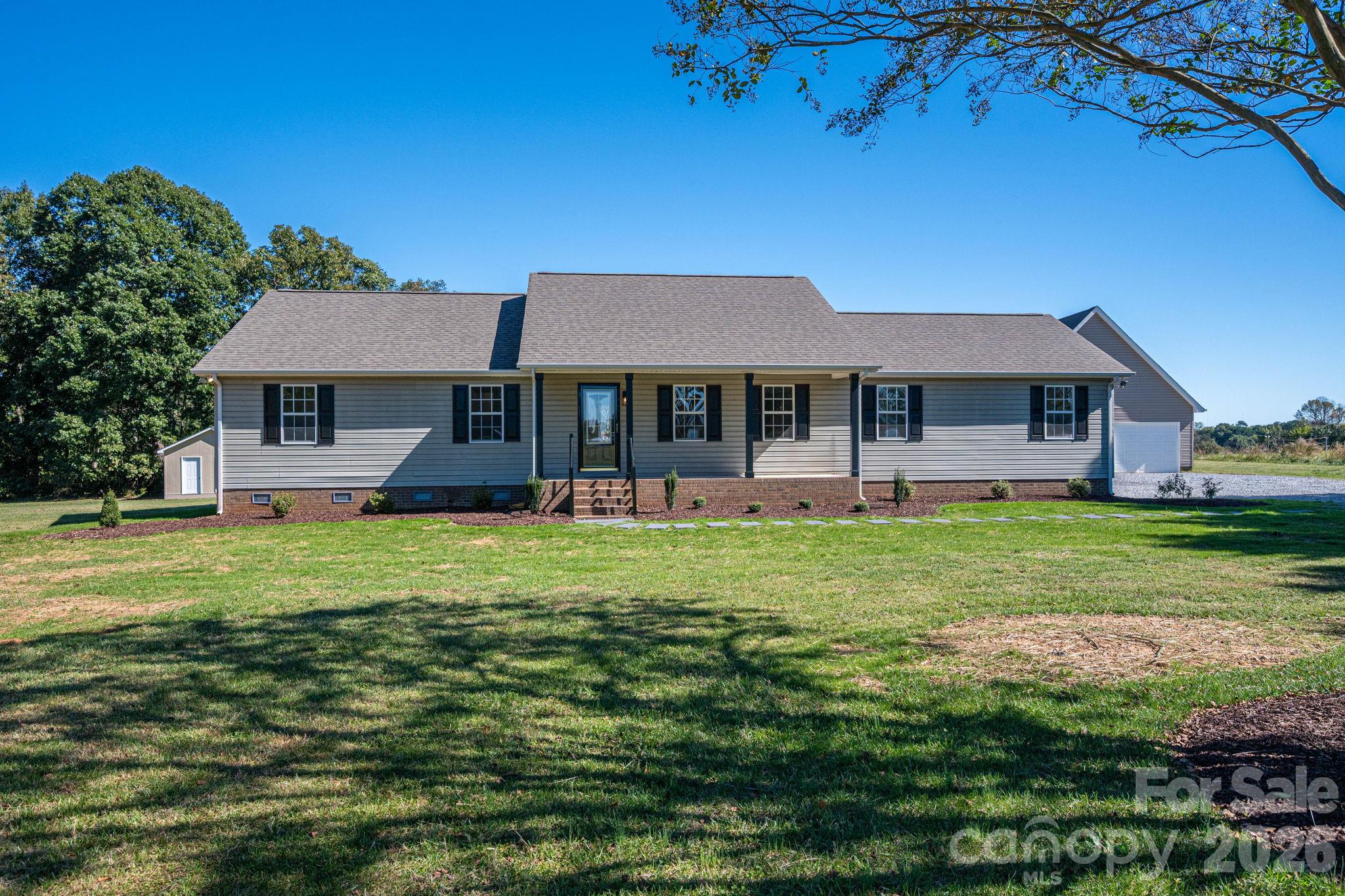 4510 Western Sky Court Property Photo 1