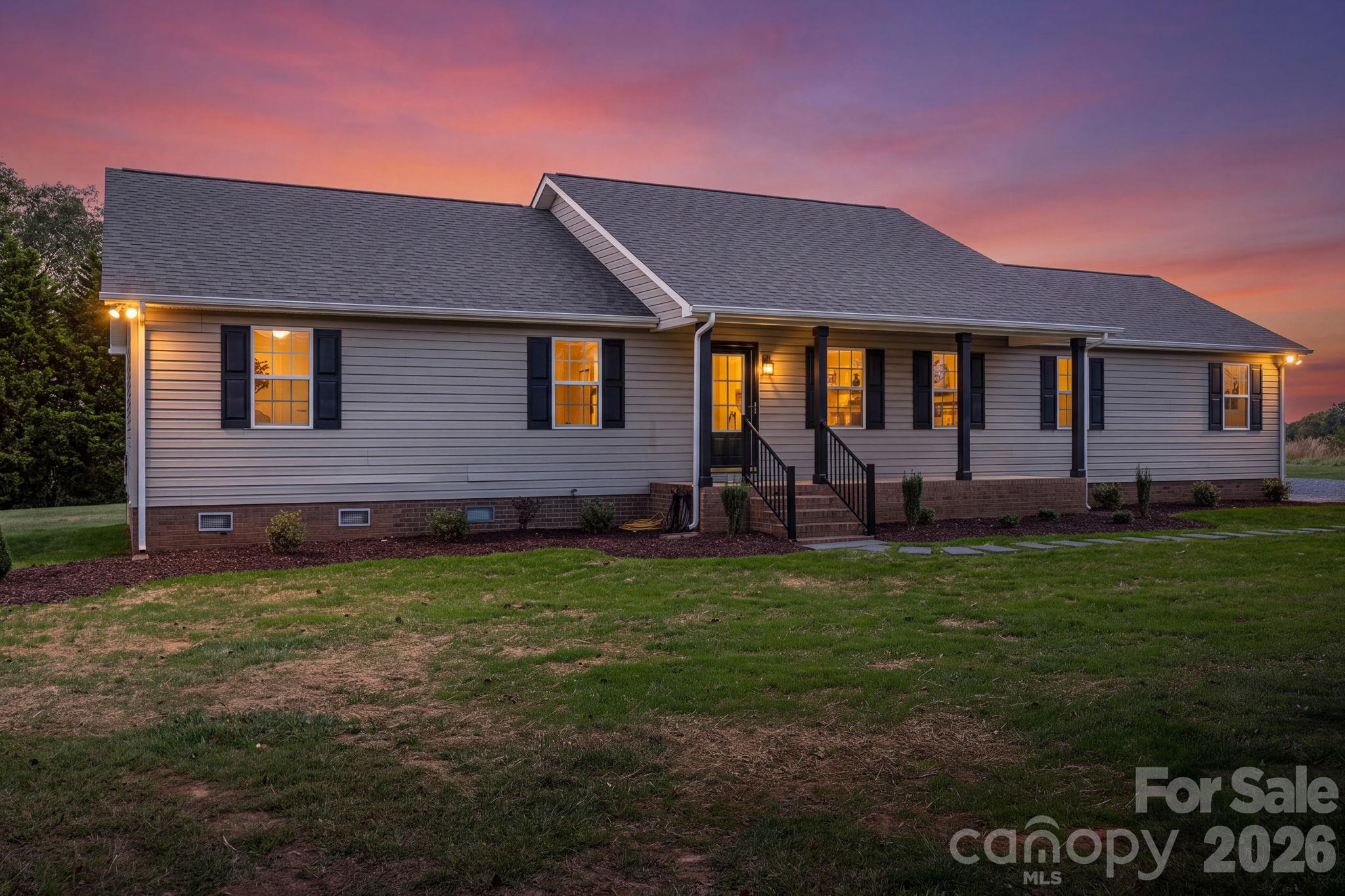 4510 Western Sky Court Property Photo 5
