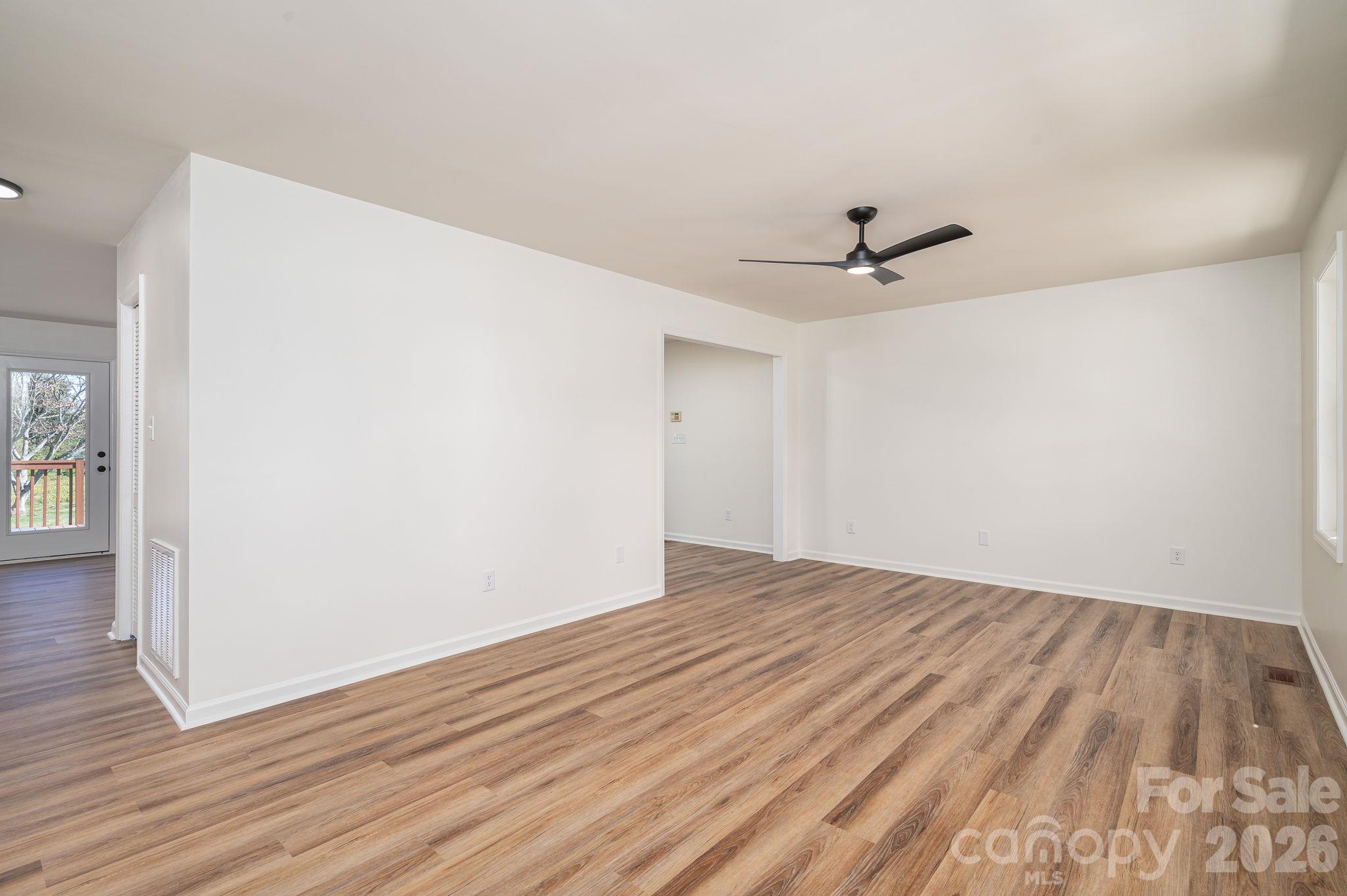 4510 Western Sky Court Property Photo 8