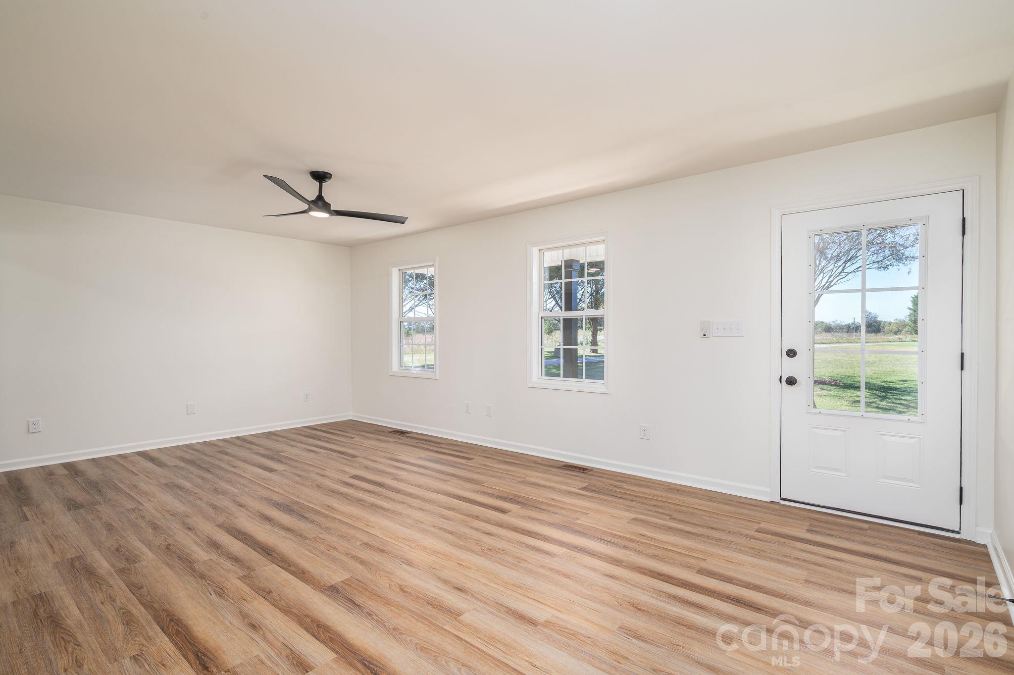4510 Western Sky Court Property Photo 9