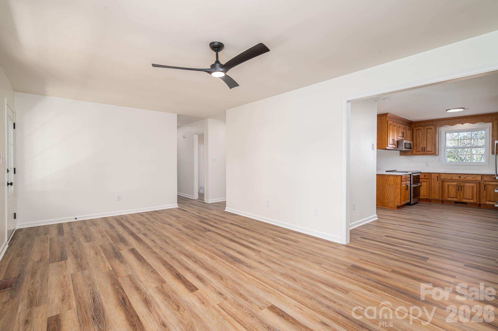 4510 Western Sky Court Property Photo 11