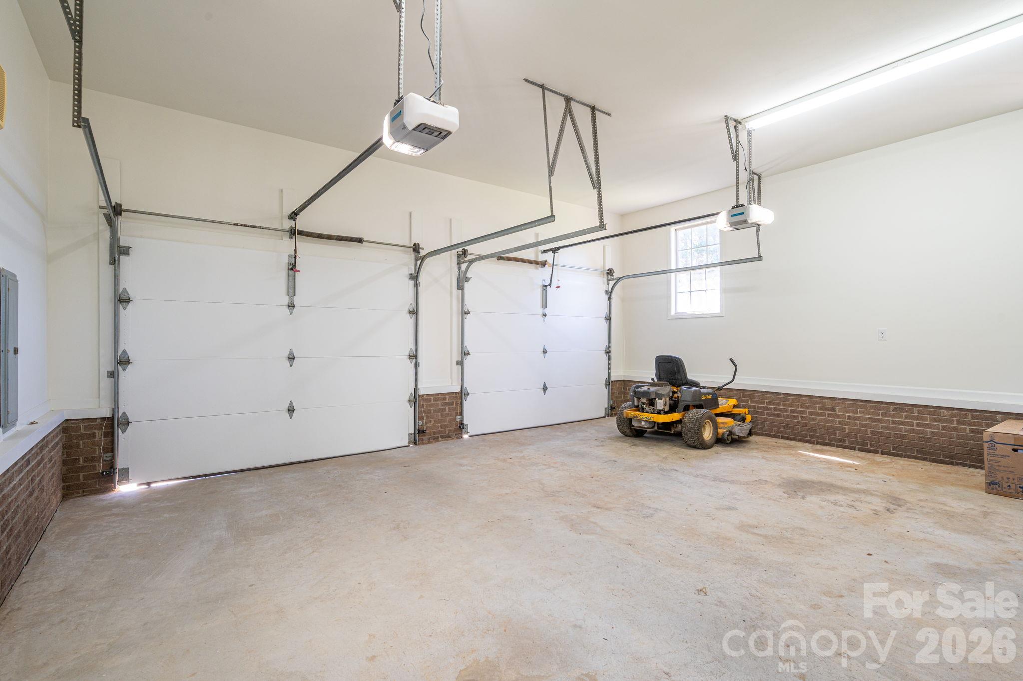 4510 Western Sky Court Property Photo 28