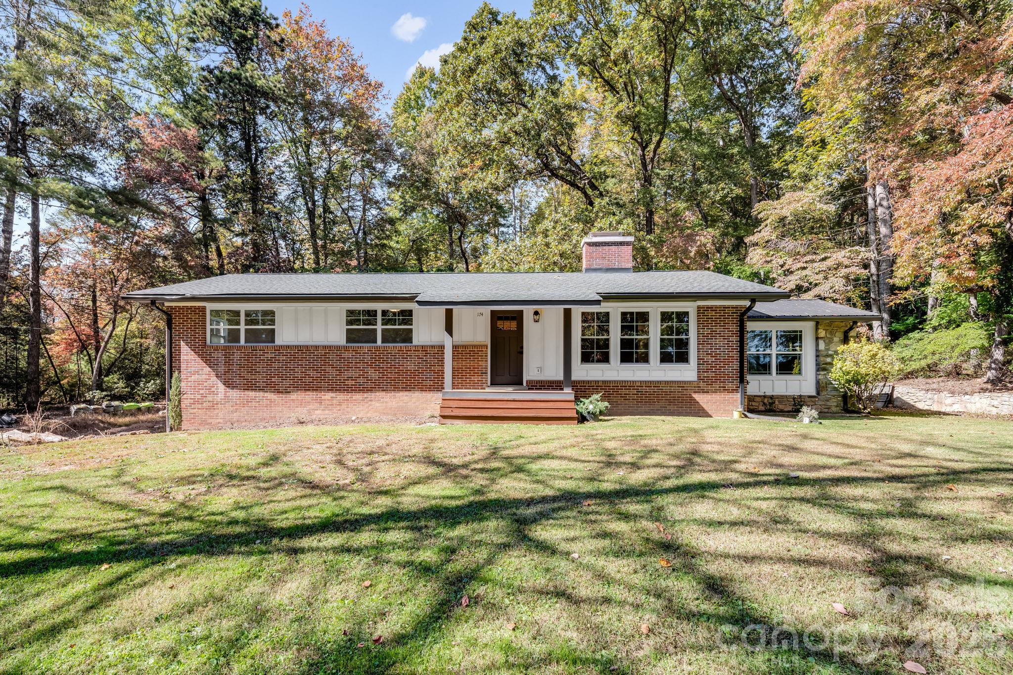 174 Twisted Tree Lane Property Photo 1