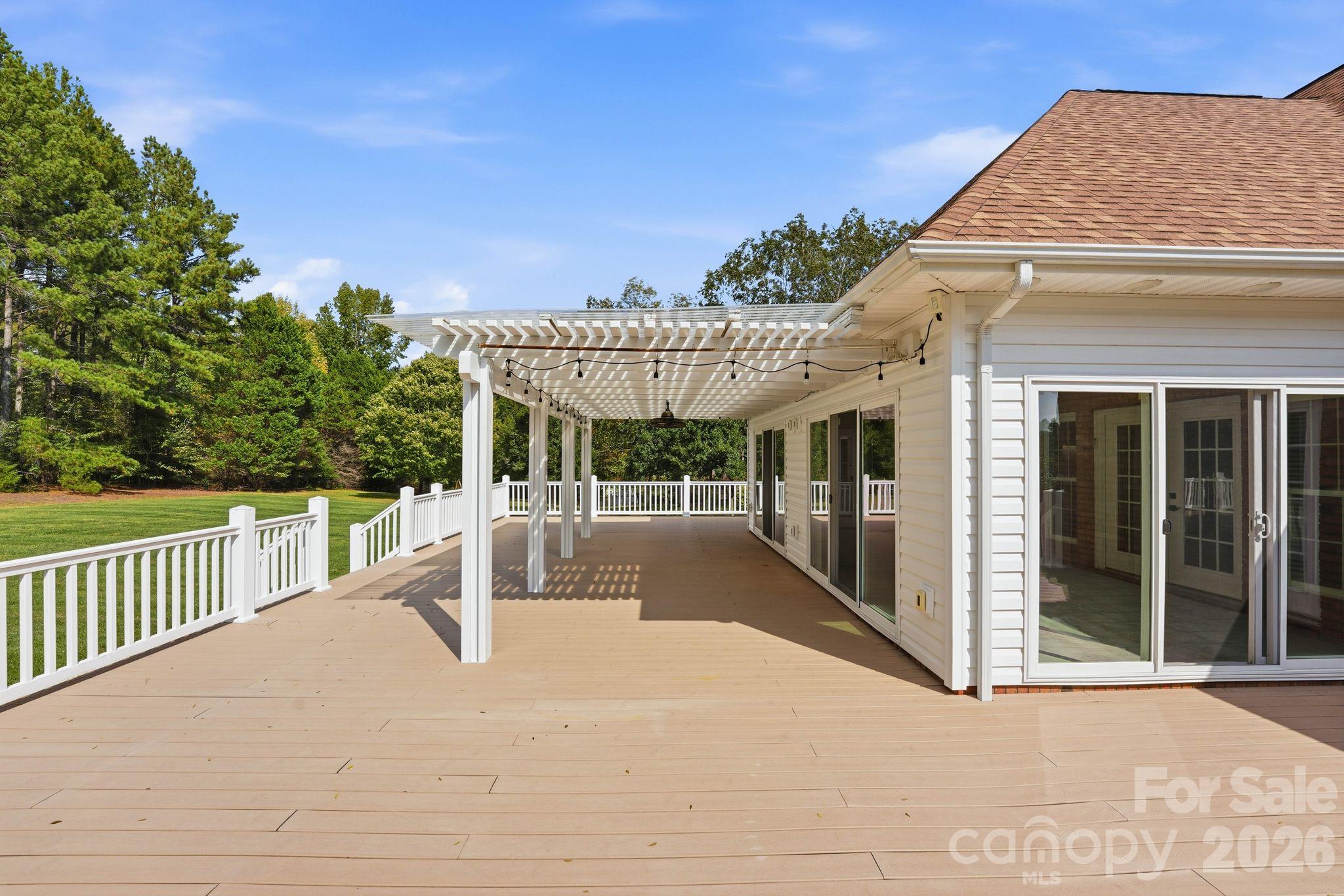 803 Amanda Way Property Photo 18