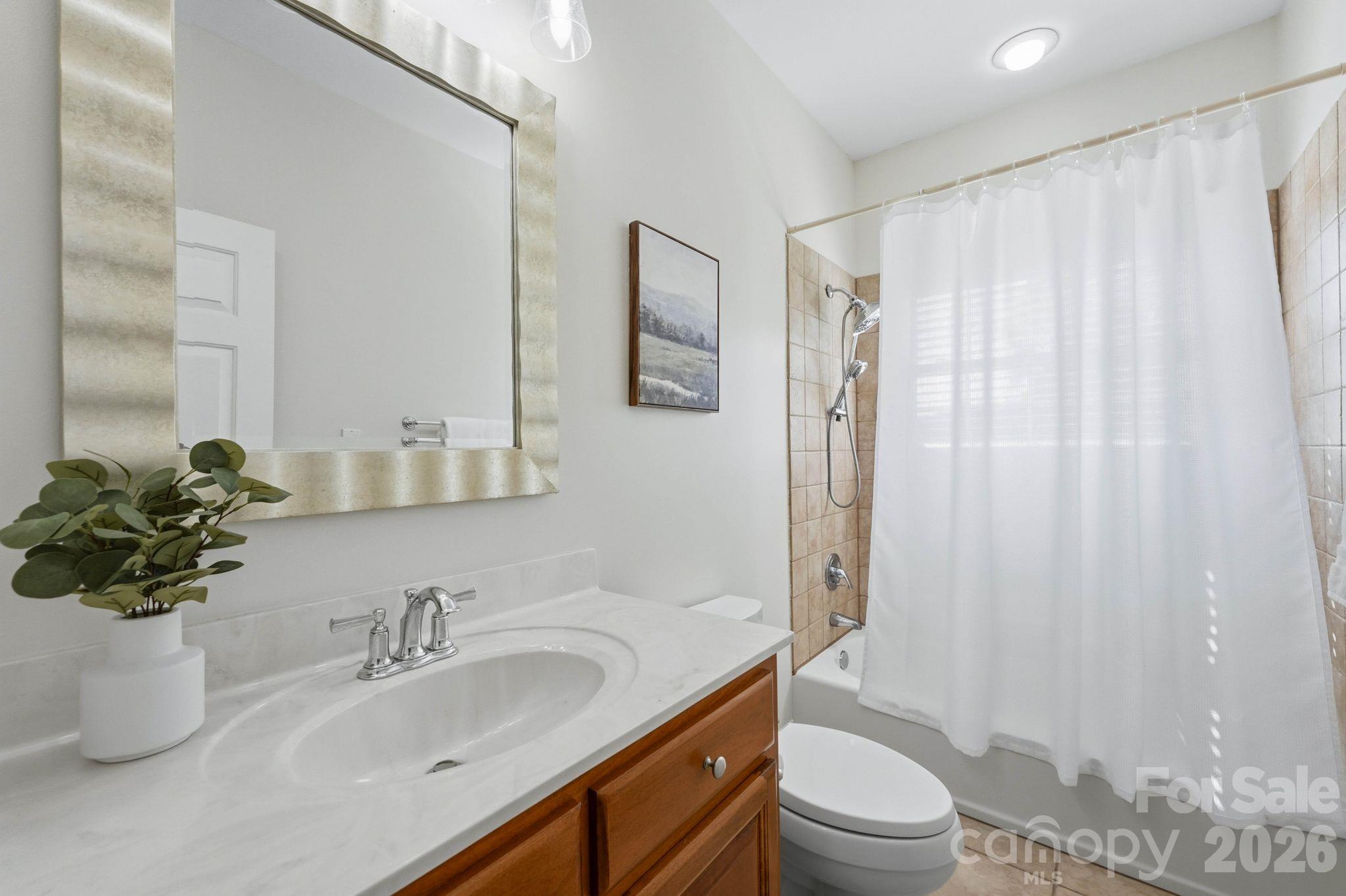 803 Amanda Way Property Photo 28