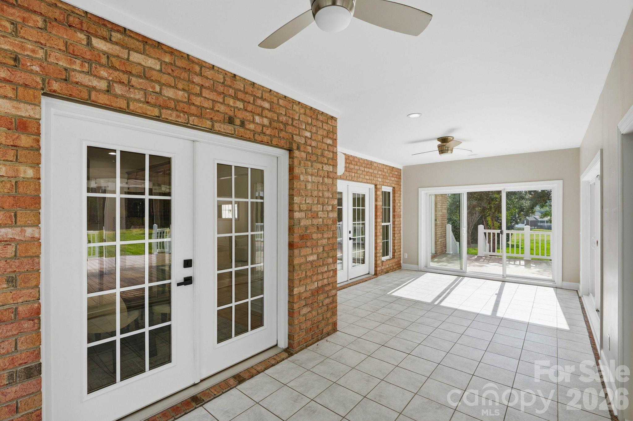 803 Amanda Way Property Photo 45