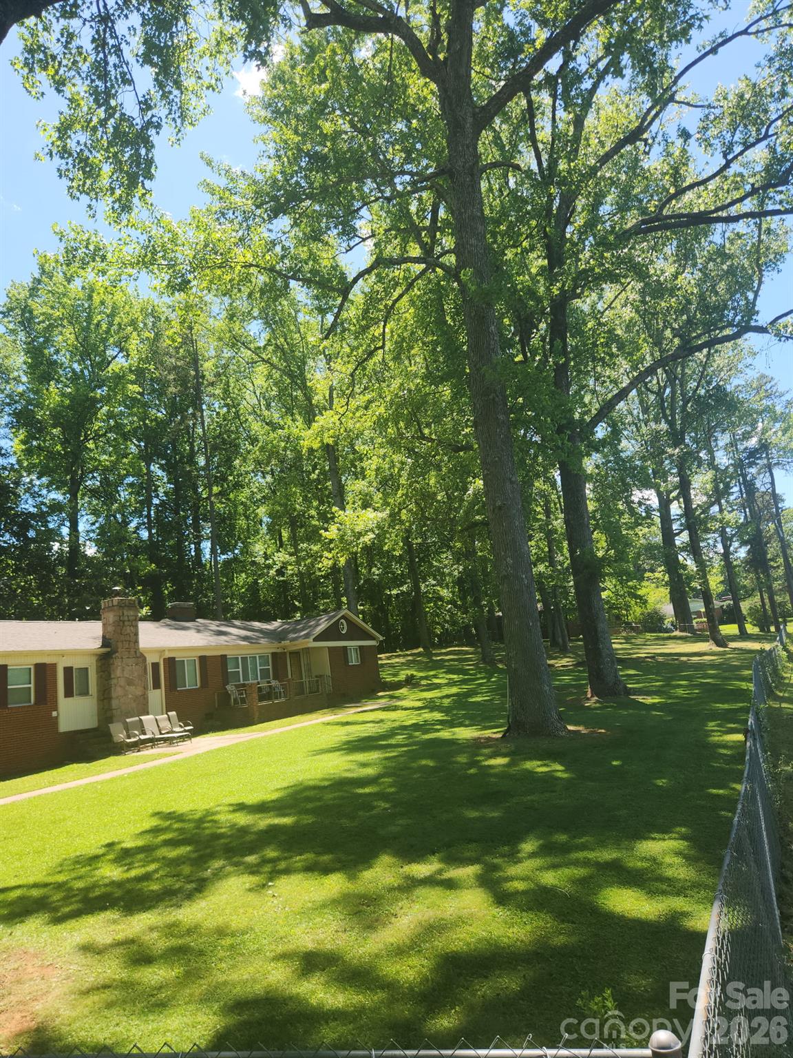 5118 Crestland Avenue Property Photo 2