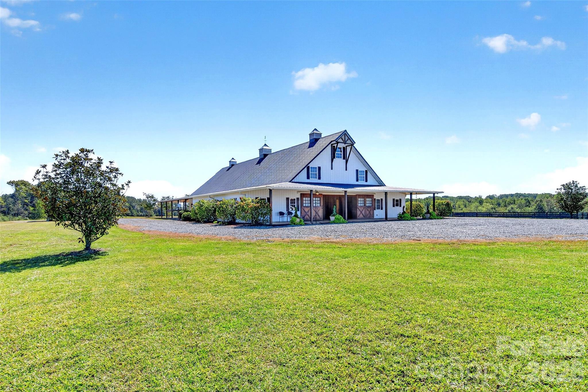 2380 New House Road Property Photo 3