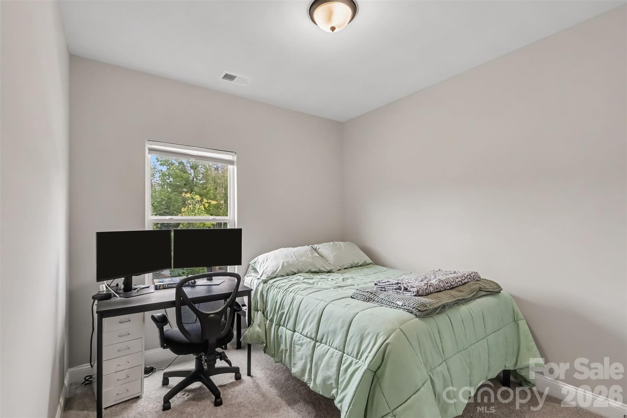 1301 Black Walnut Street Property Photo 18