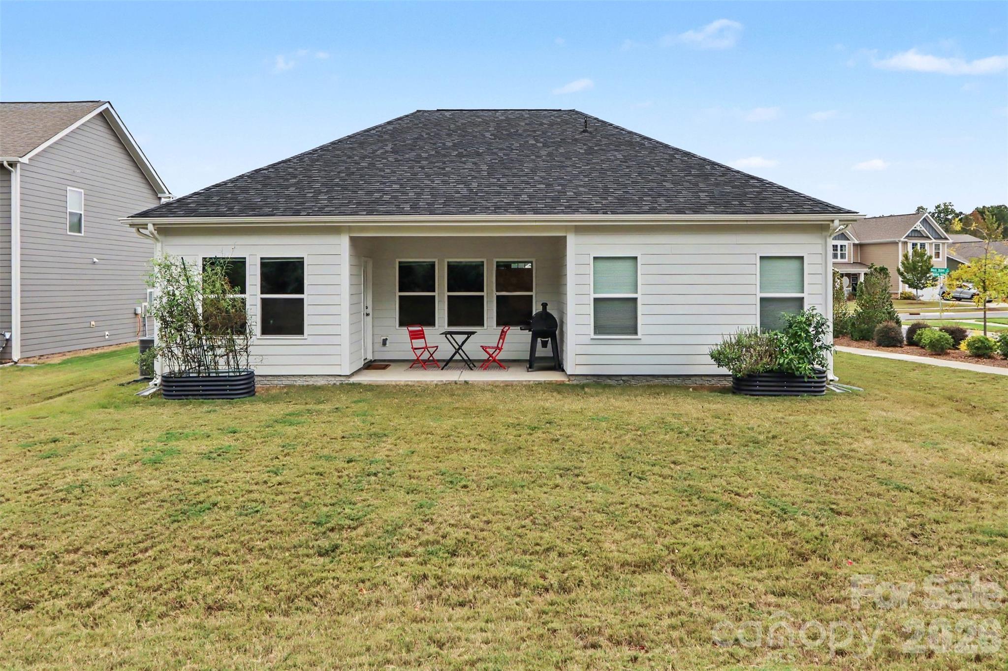 1301 Black Walnut Street Property Photo 23