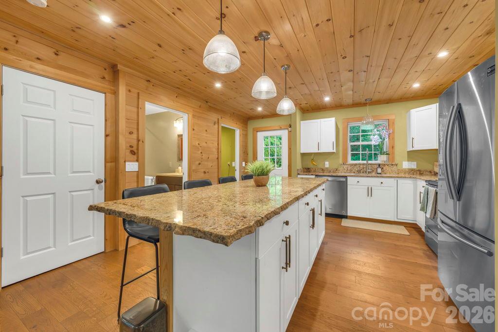 38 Macey Drive Property Photo 8