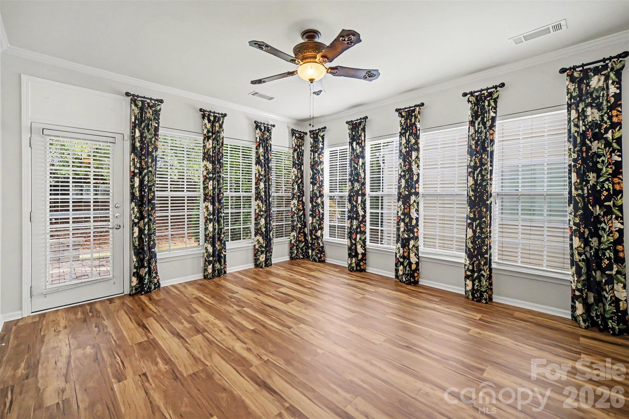 52422 Winchester Street 54 Property Photo 13