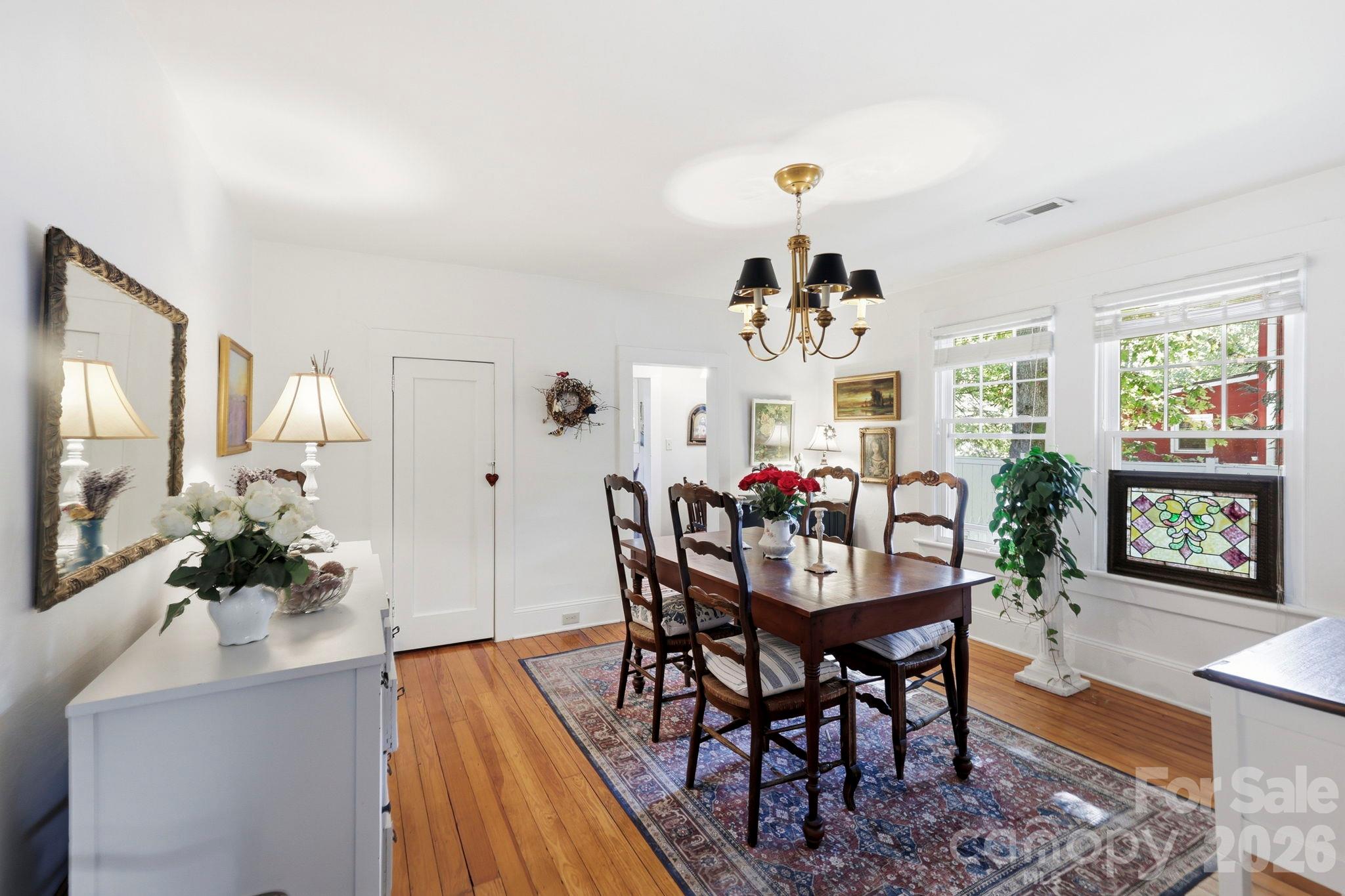 404 Montreat Road Property Photo 8