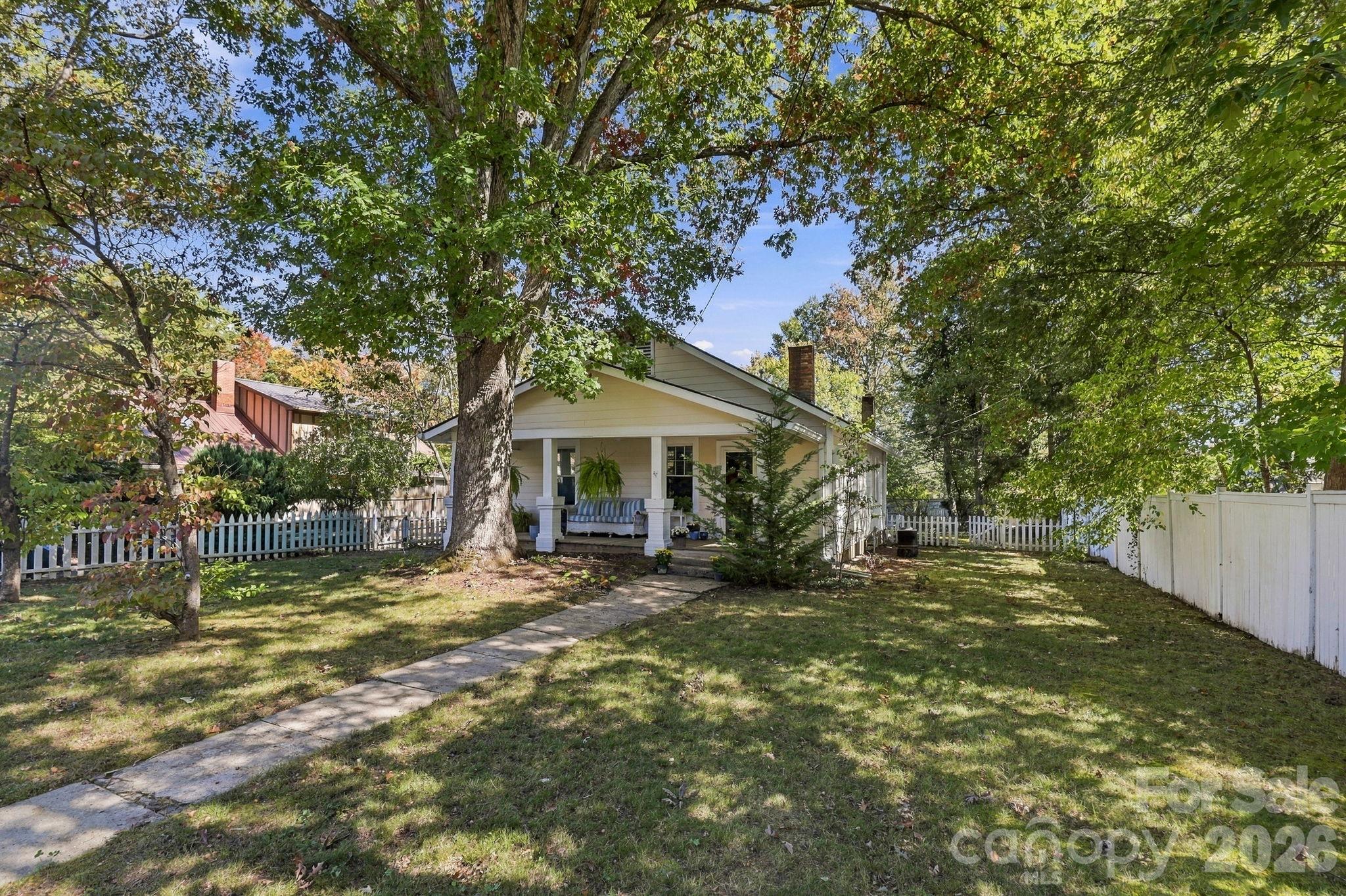 404 Montreat Road Property Photo 26