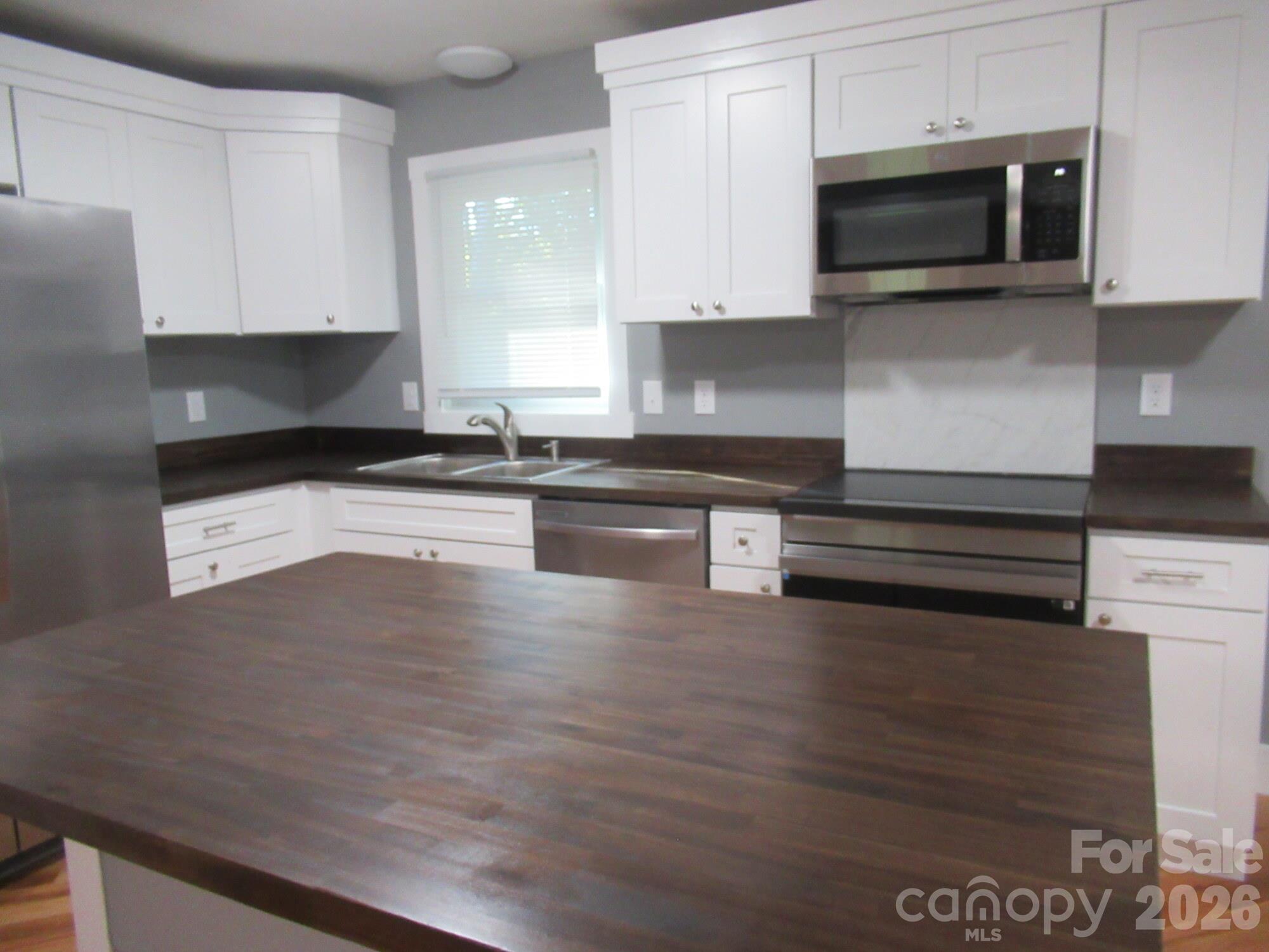 167 Sunny Hill Drive Property Photo 11