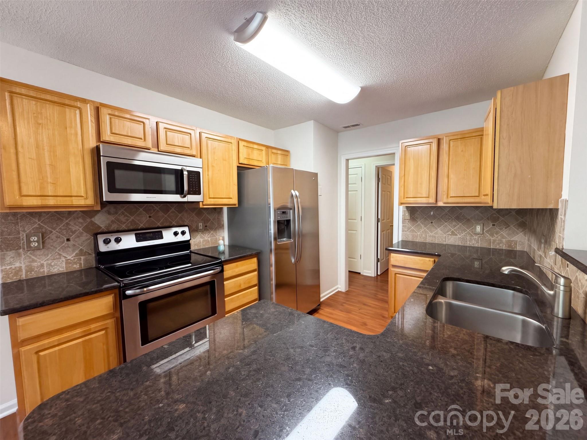 4315 Enoch Drive Property Photo 3
