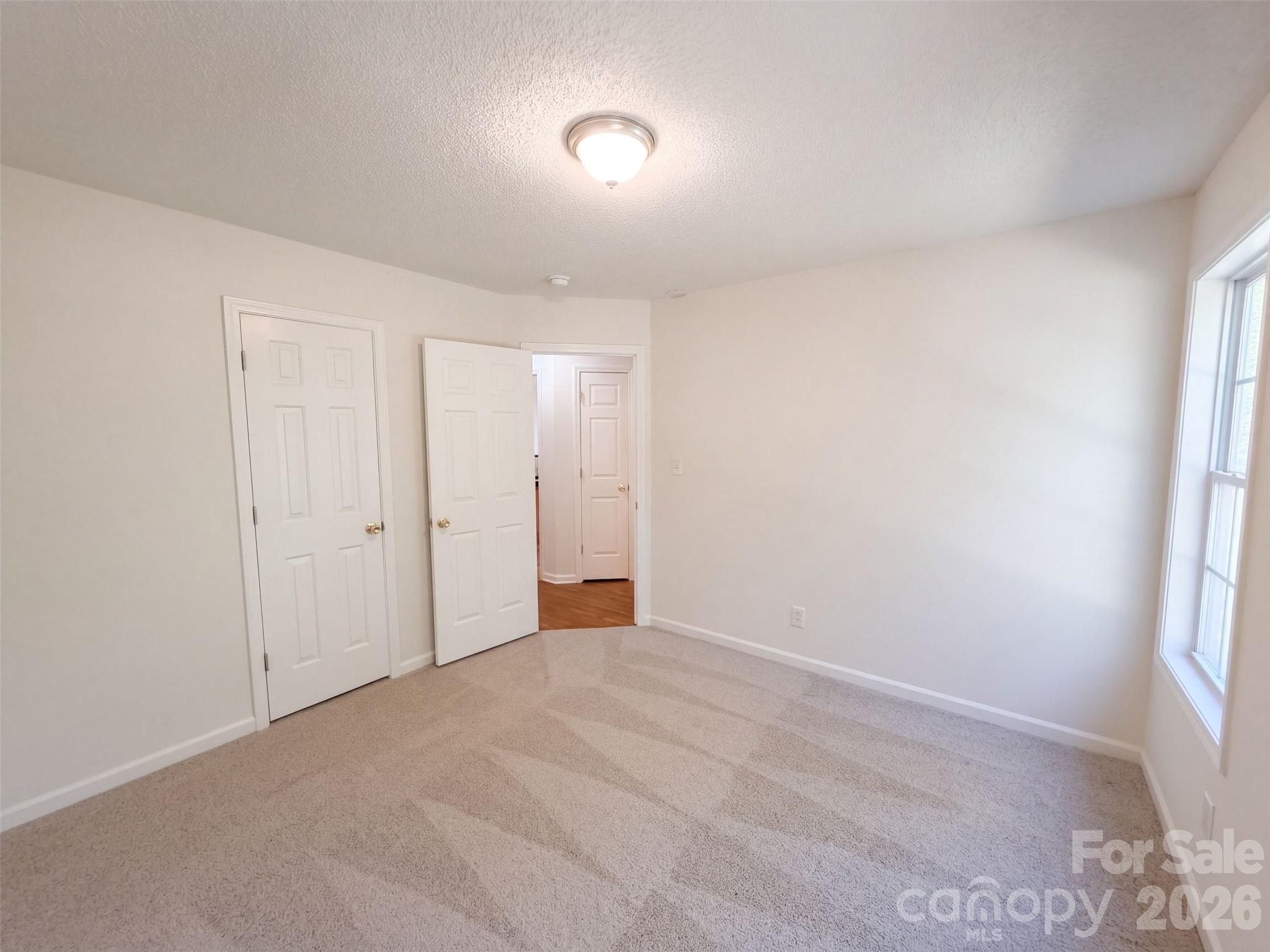 4315 Enoch Drive Property Photo 14