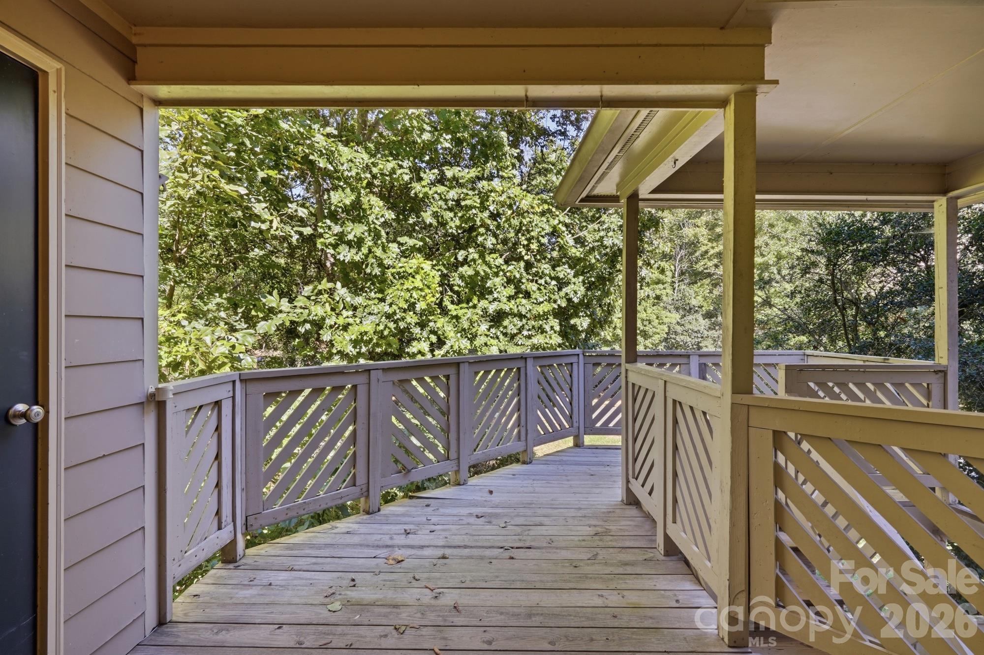 6140 Gray Gate Lane M Property Photo 13