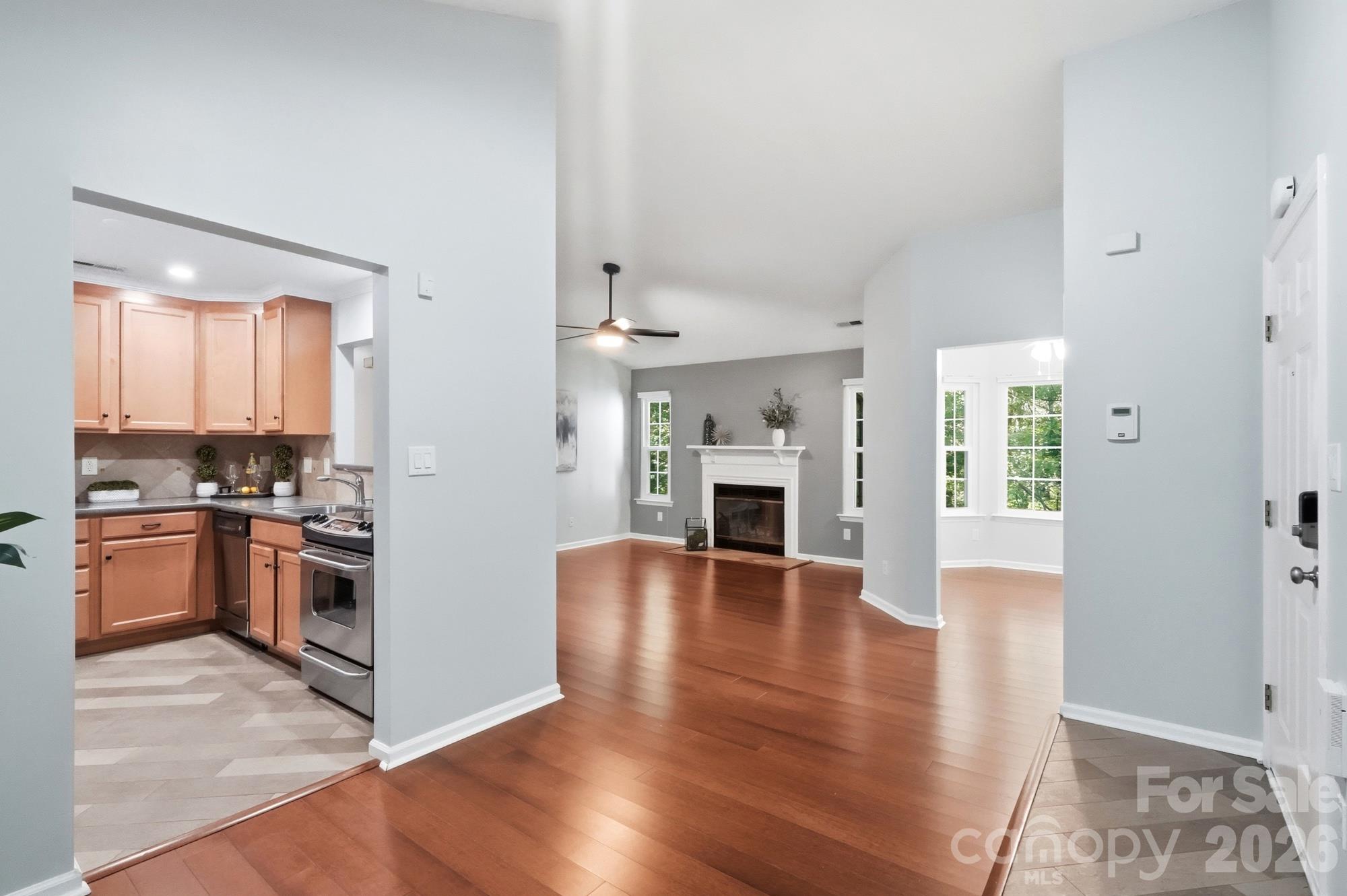 6140 Gray Gate Lane M Property Photo 15