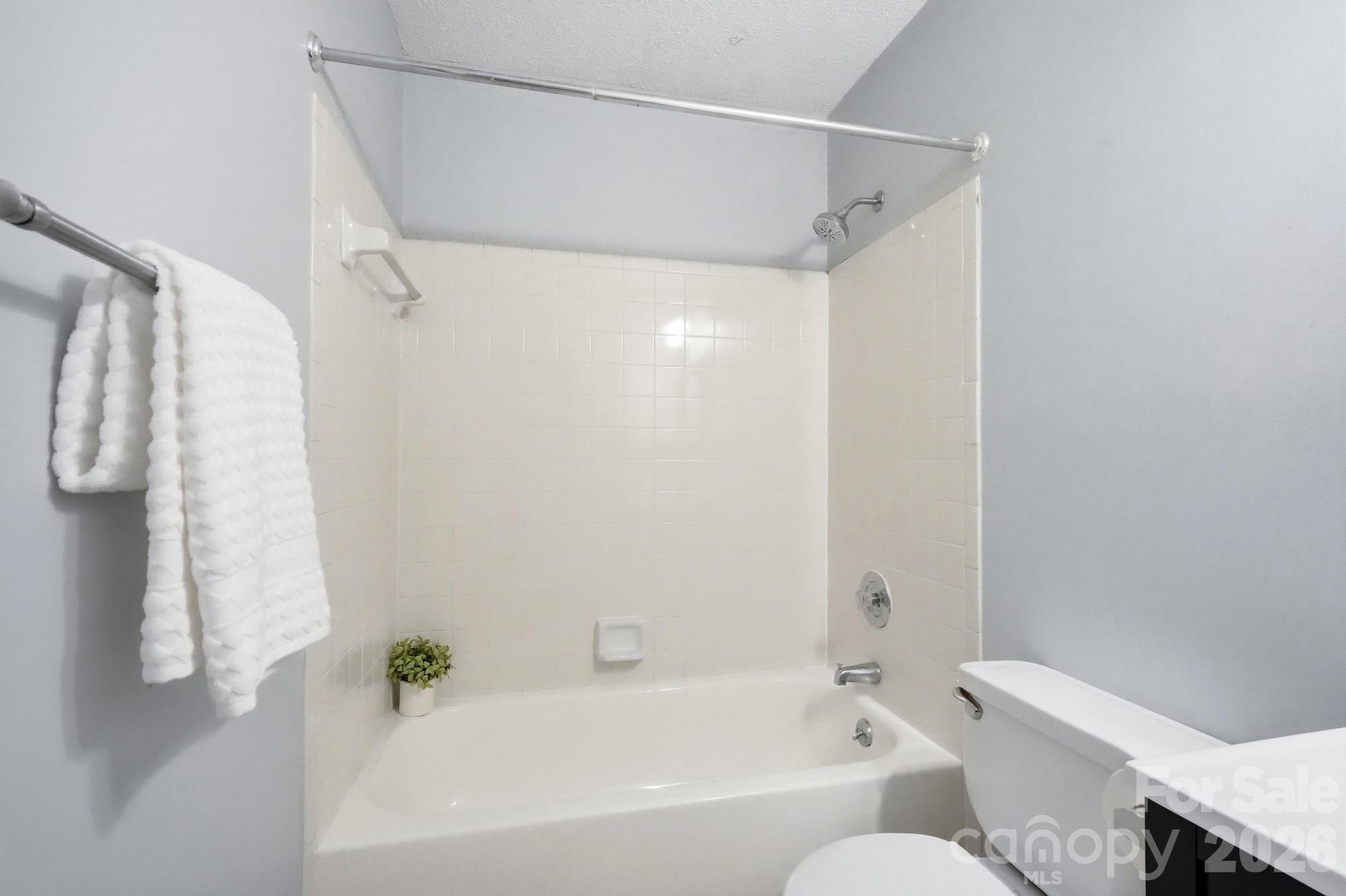 6140 Gray Gate Lane M Property Photo 47