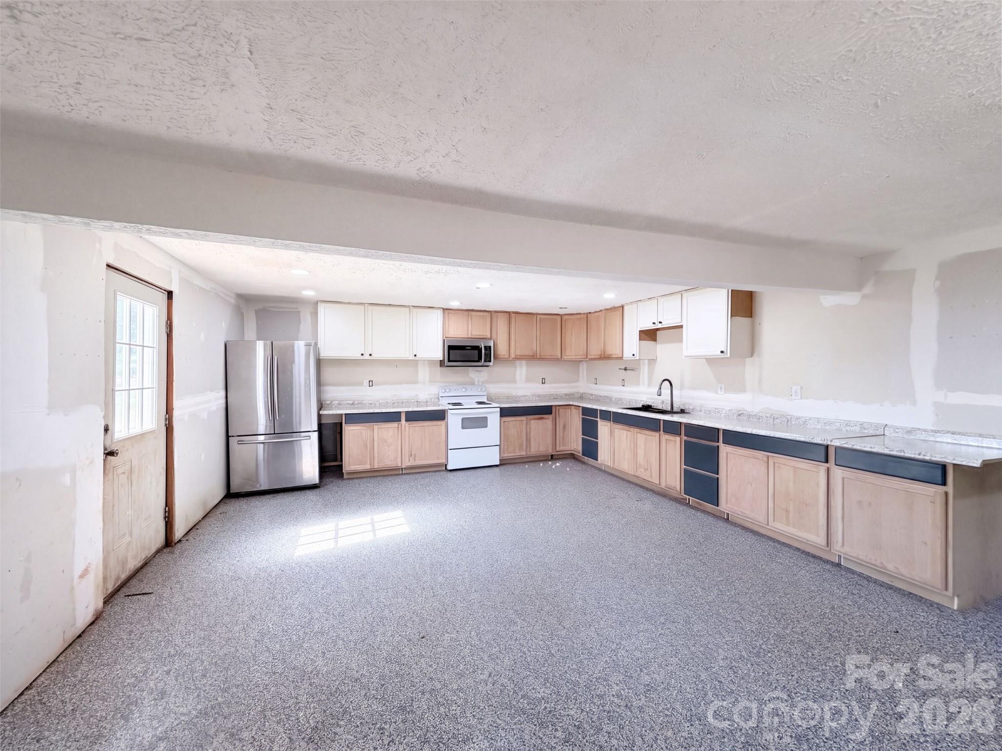 1244 Hulls Grove Church Road Property Photo 2