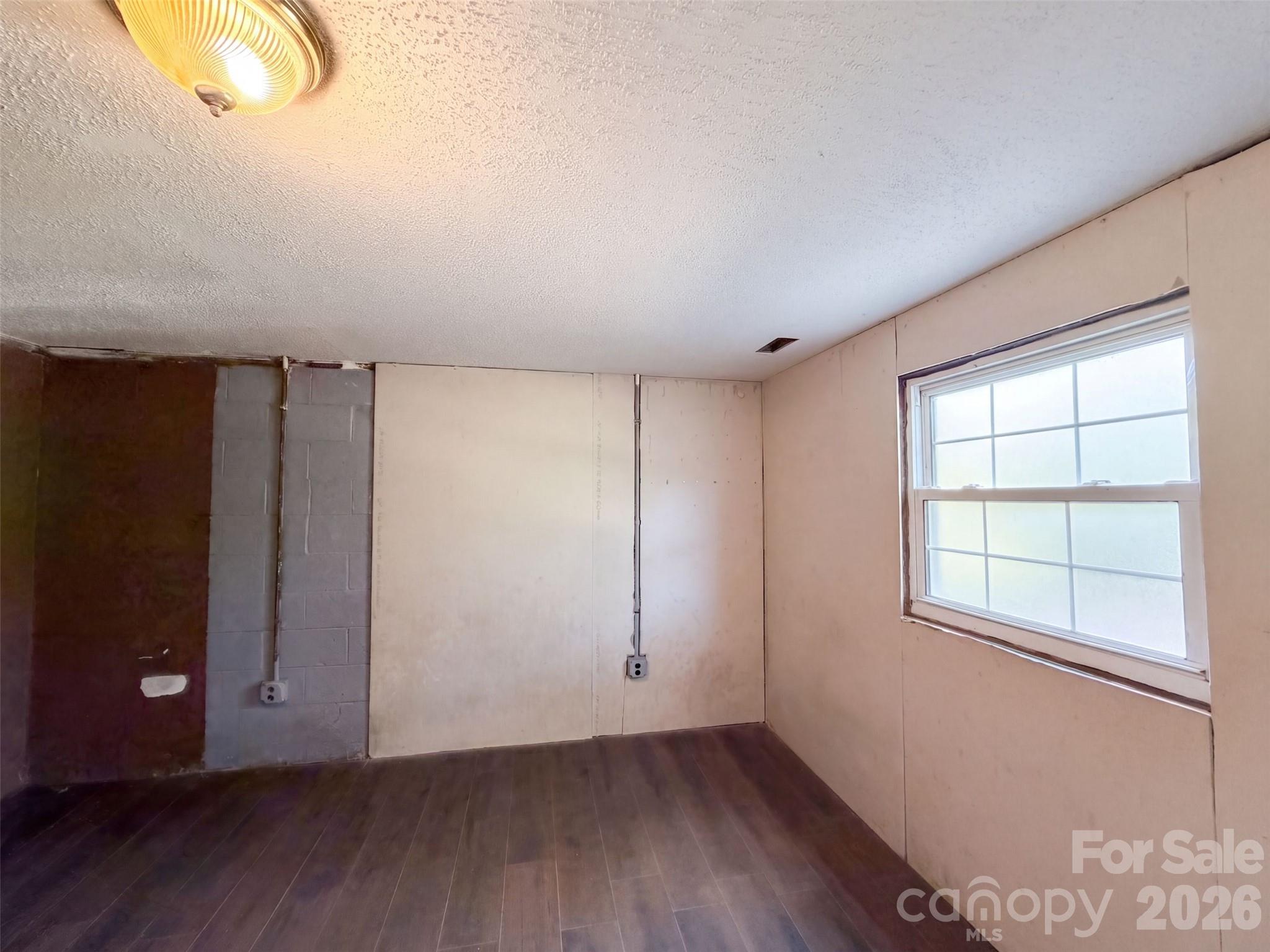 1244 Hulls Grove Church Road Property Photo 8