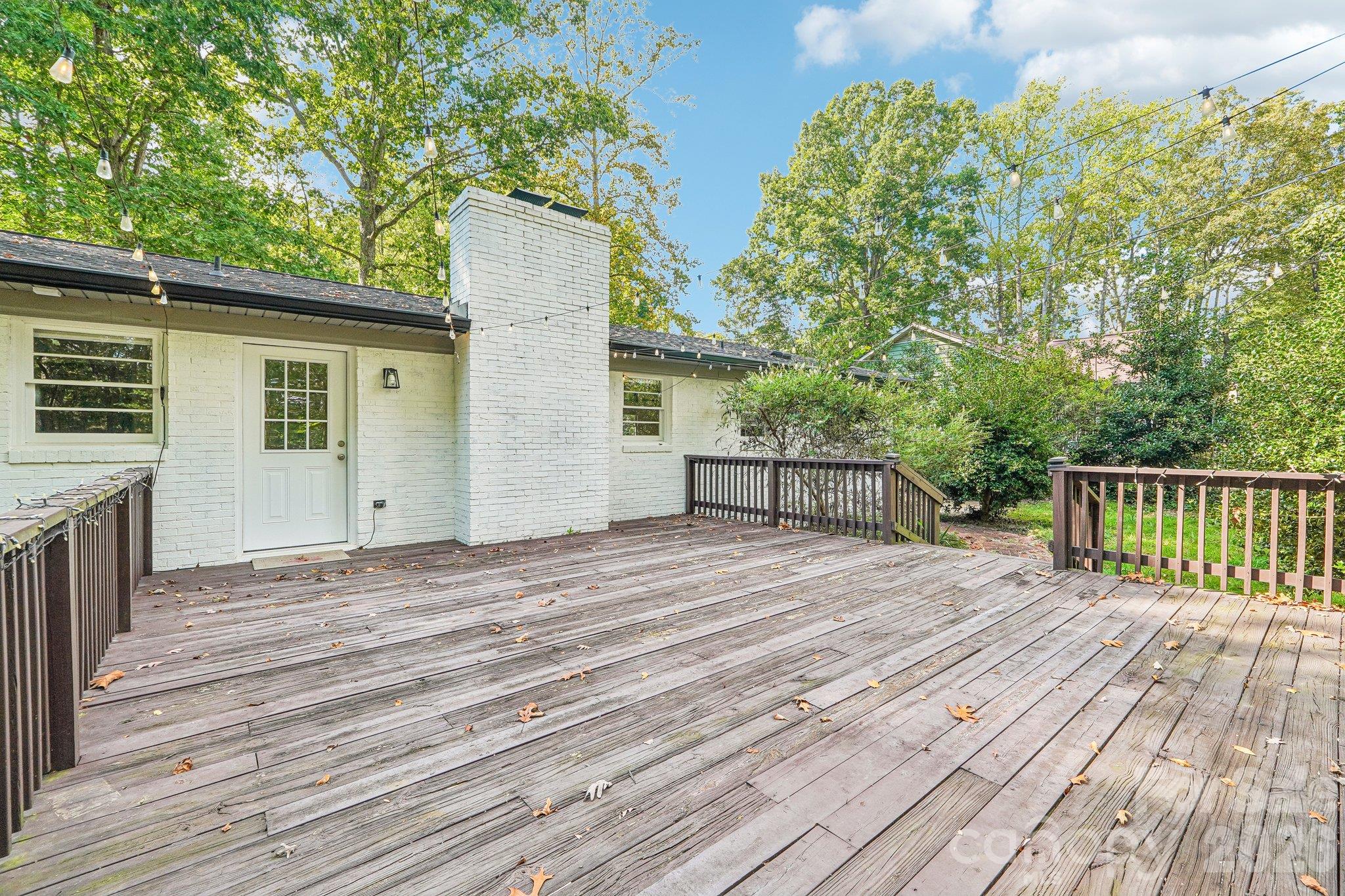 1802 Hemlock Drive Property Photo 7