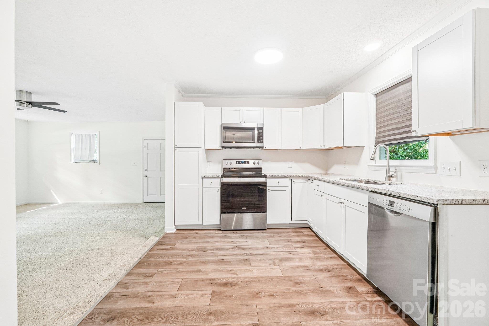 1802 Hemlock Drive Property Photo 19