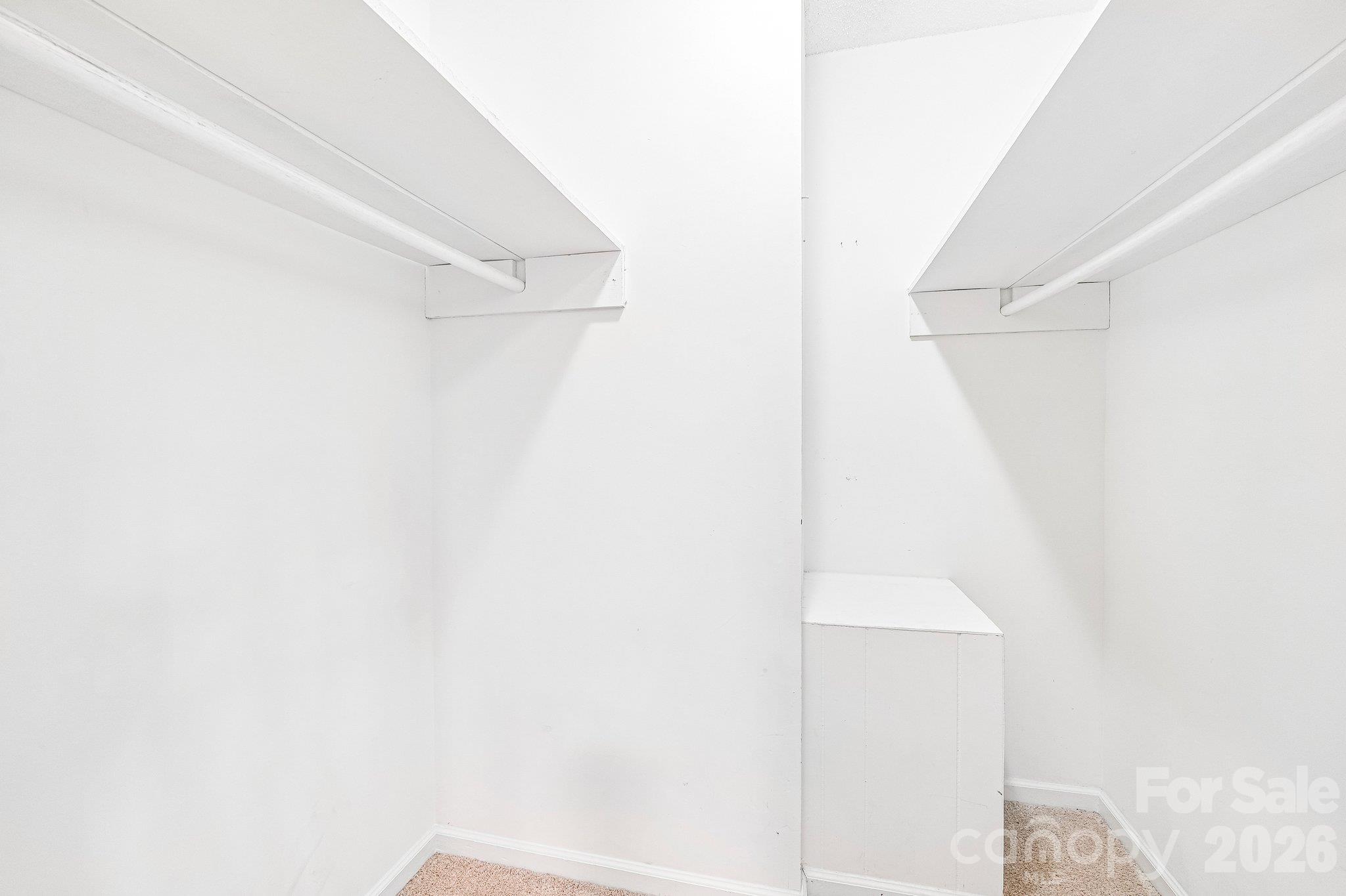 1802 Hemlock Drive Property Photo 36