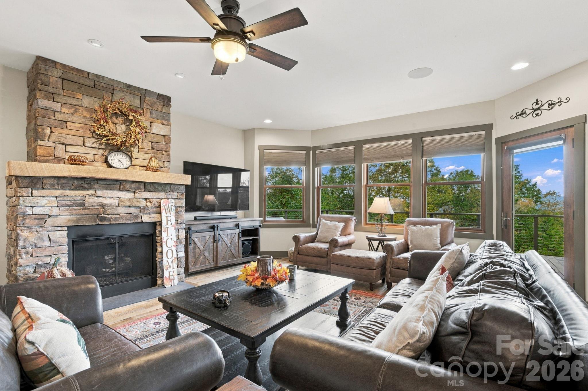 1206 River Stone Drive Property Photo 6