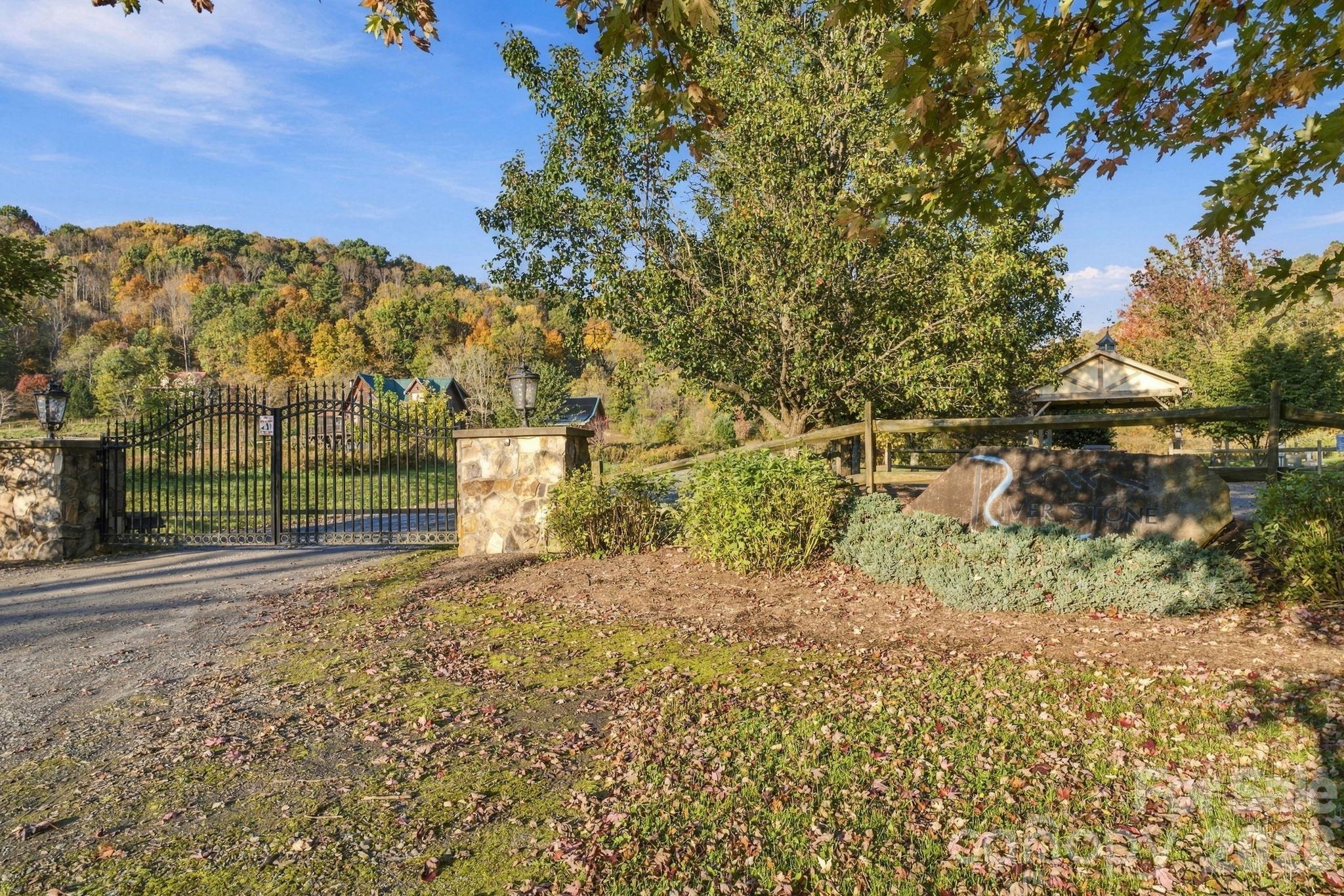 1206 River Stone Drive Property Photo 44