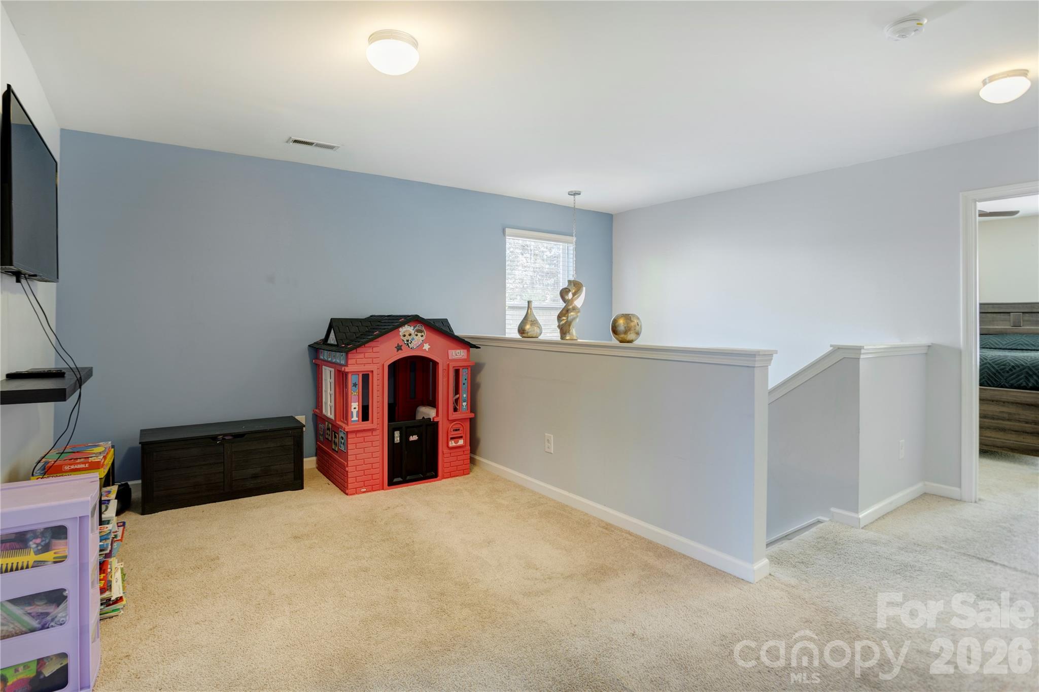 602 Sawtooth Oak Drive Property Photo 14