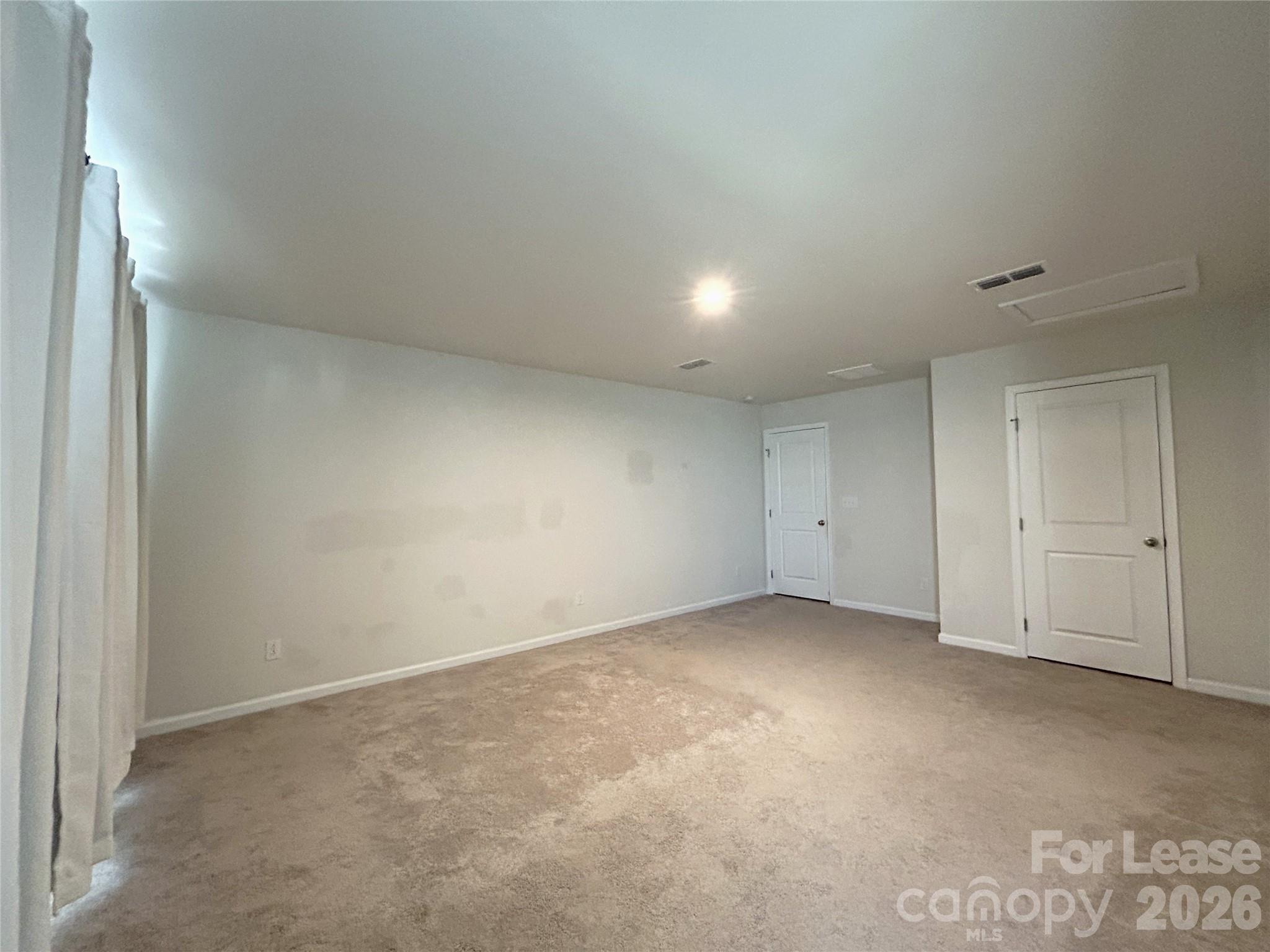 1027 Skipjack Lane Property Photo 18