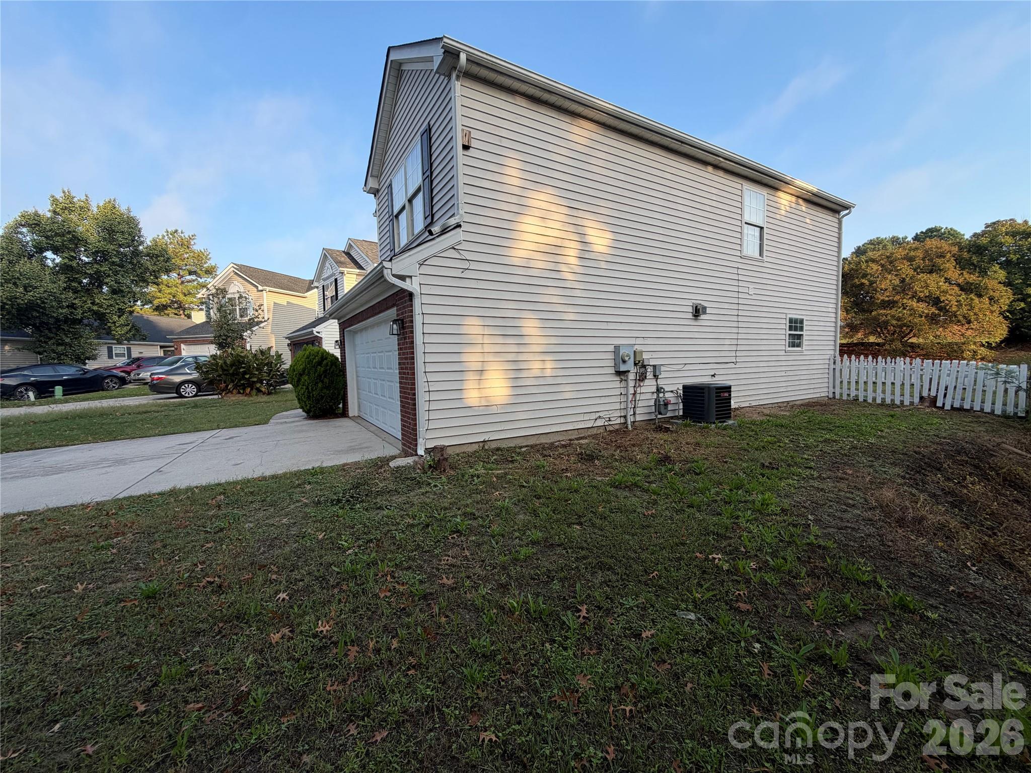 4217 Toccopola Street Property Photo 2
