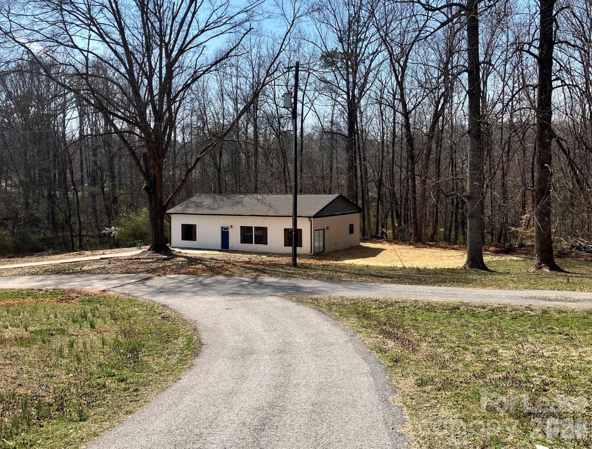 2961 Beaty Drive Property Photo 1