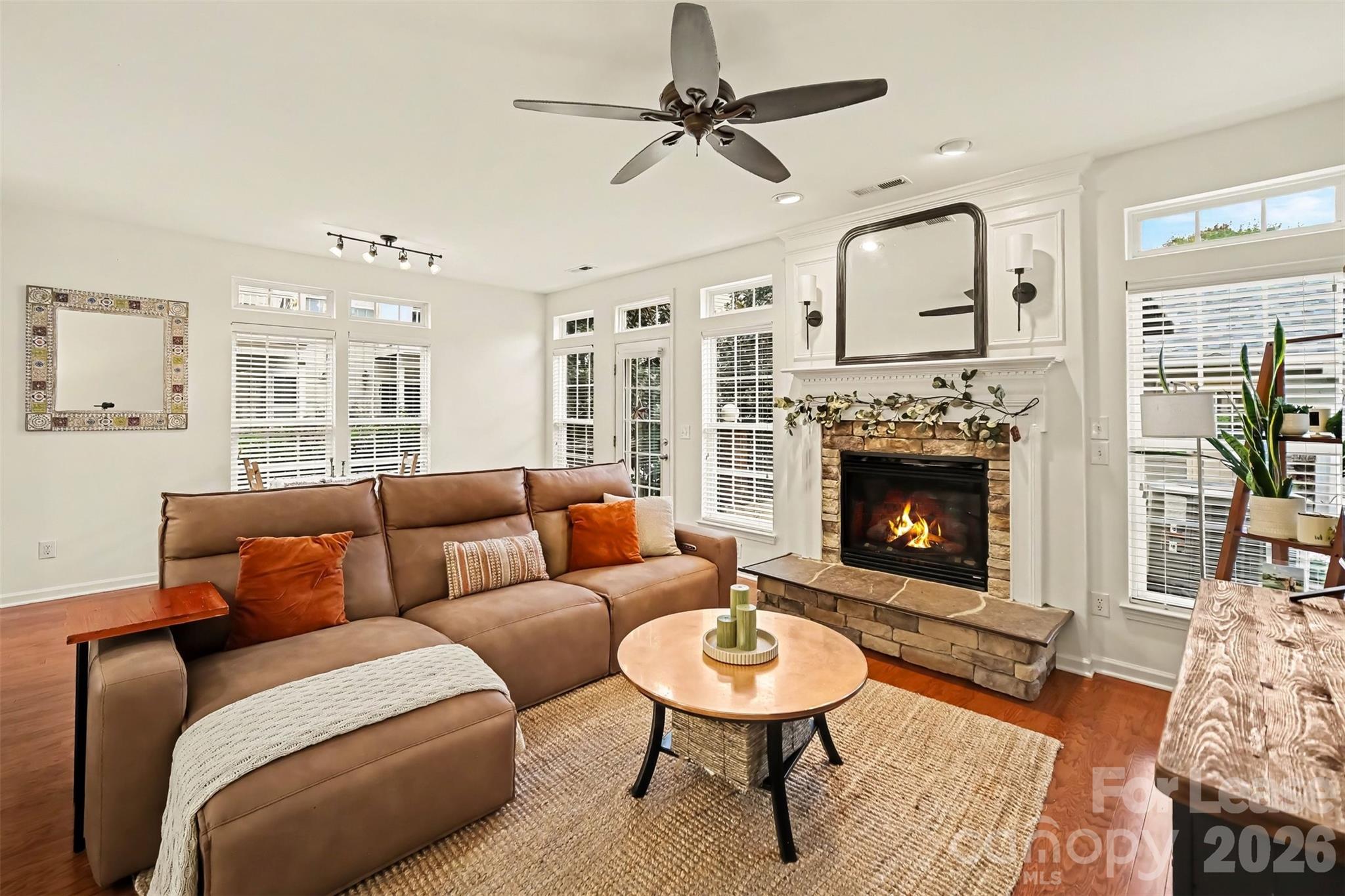 438 Magnolia Street Property Photo 8