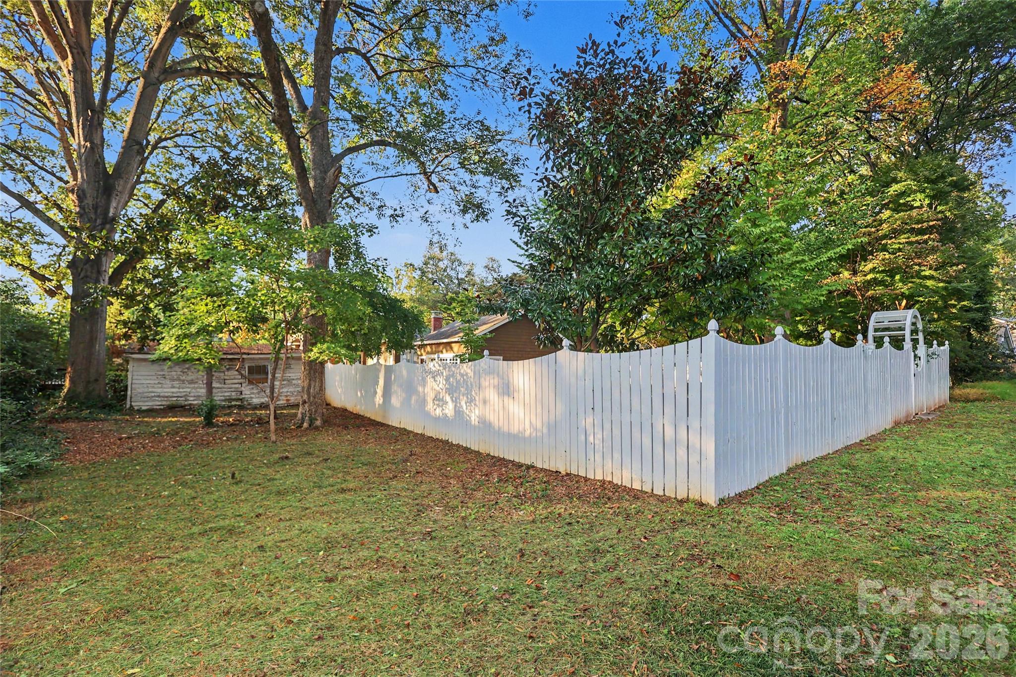 1933 Park Road Property Photo 33