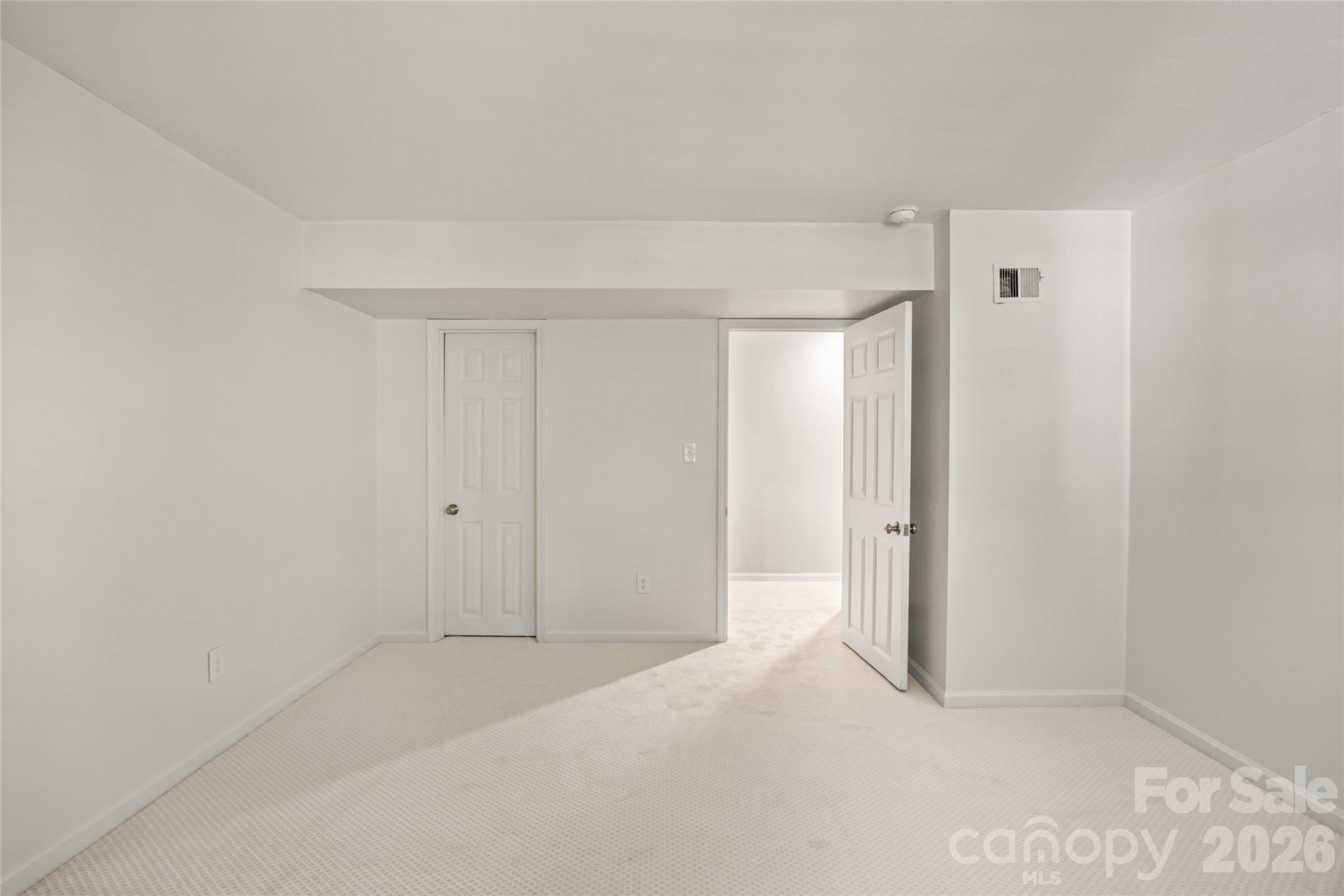12416 Woodside Falls Road Property Photo 32
