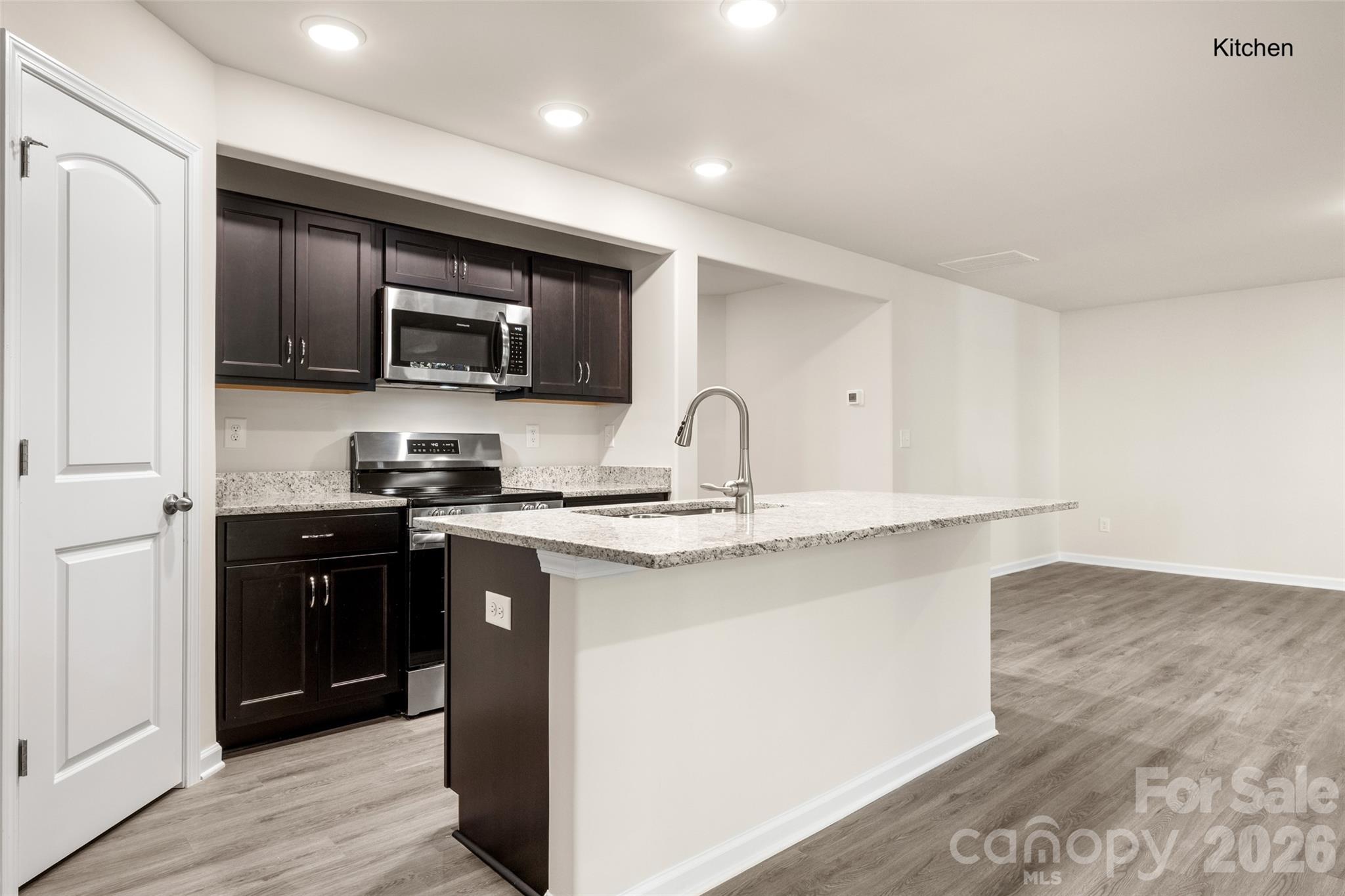 1707 Evans Drive Property Photo 13