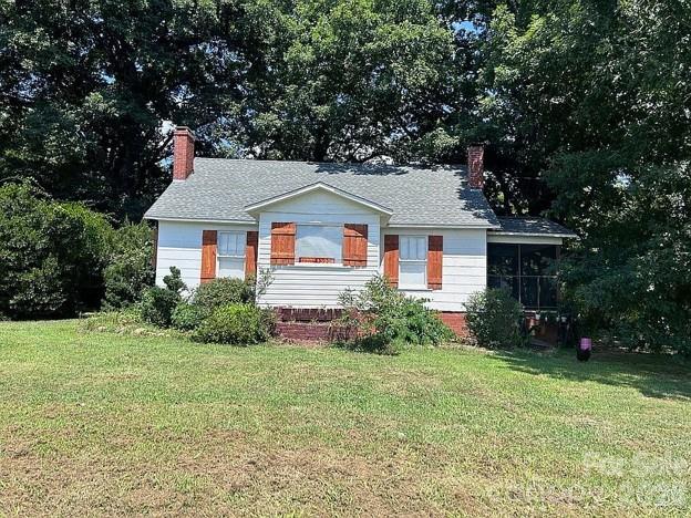 4831 Sulphur Springs Road Property Photo 1