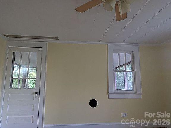 4831 Sulphur Springs Road Property Photo 6