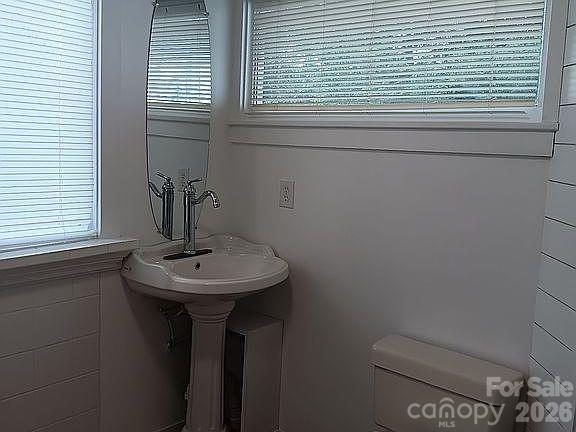 4831 Sulphur Springs Road Property Photo 27
