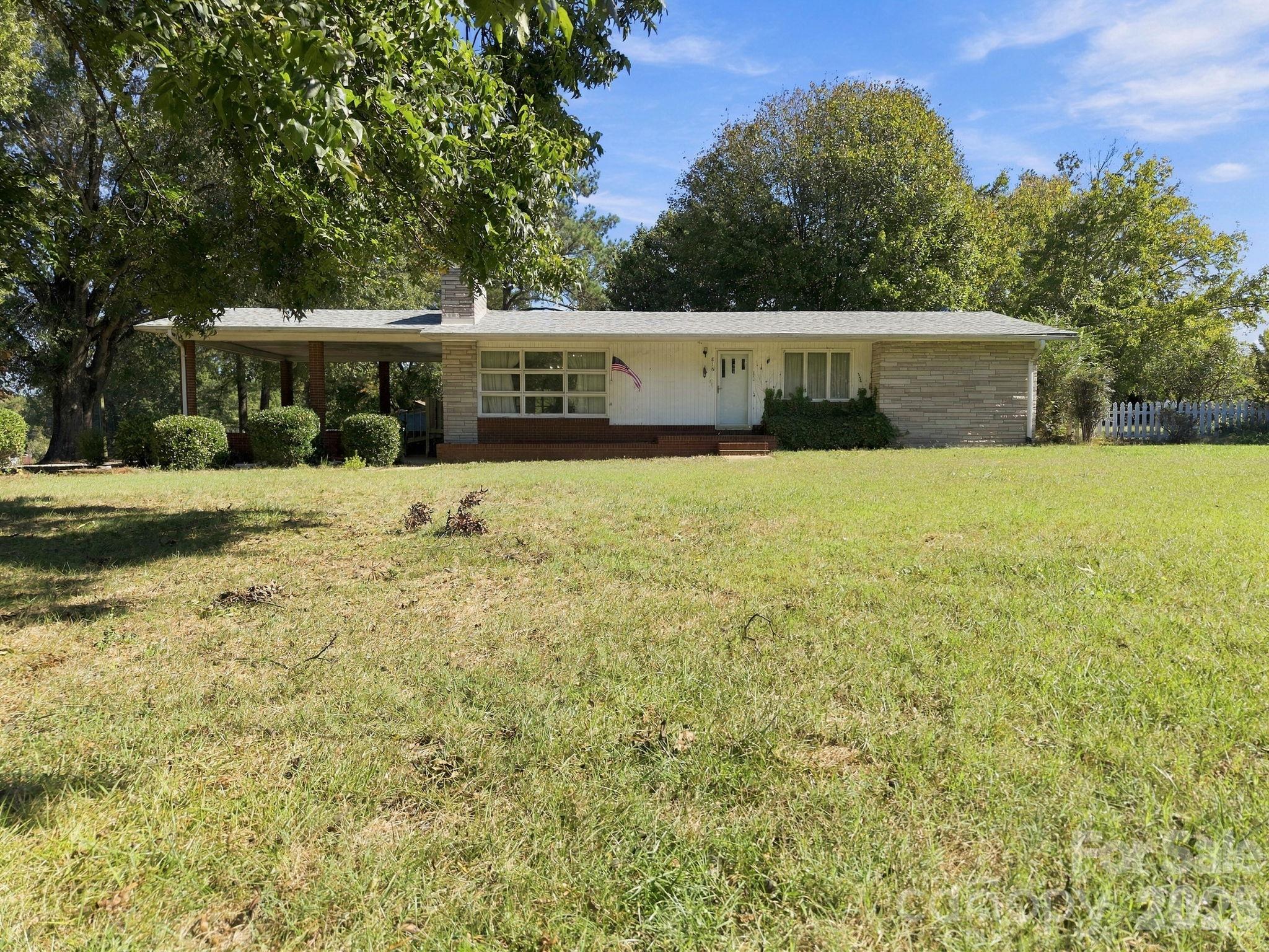 816 Central Avenue Property Photo 1