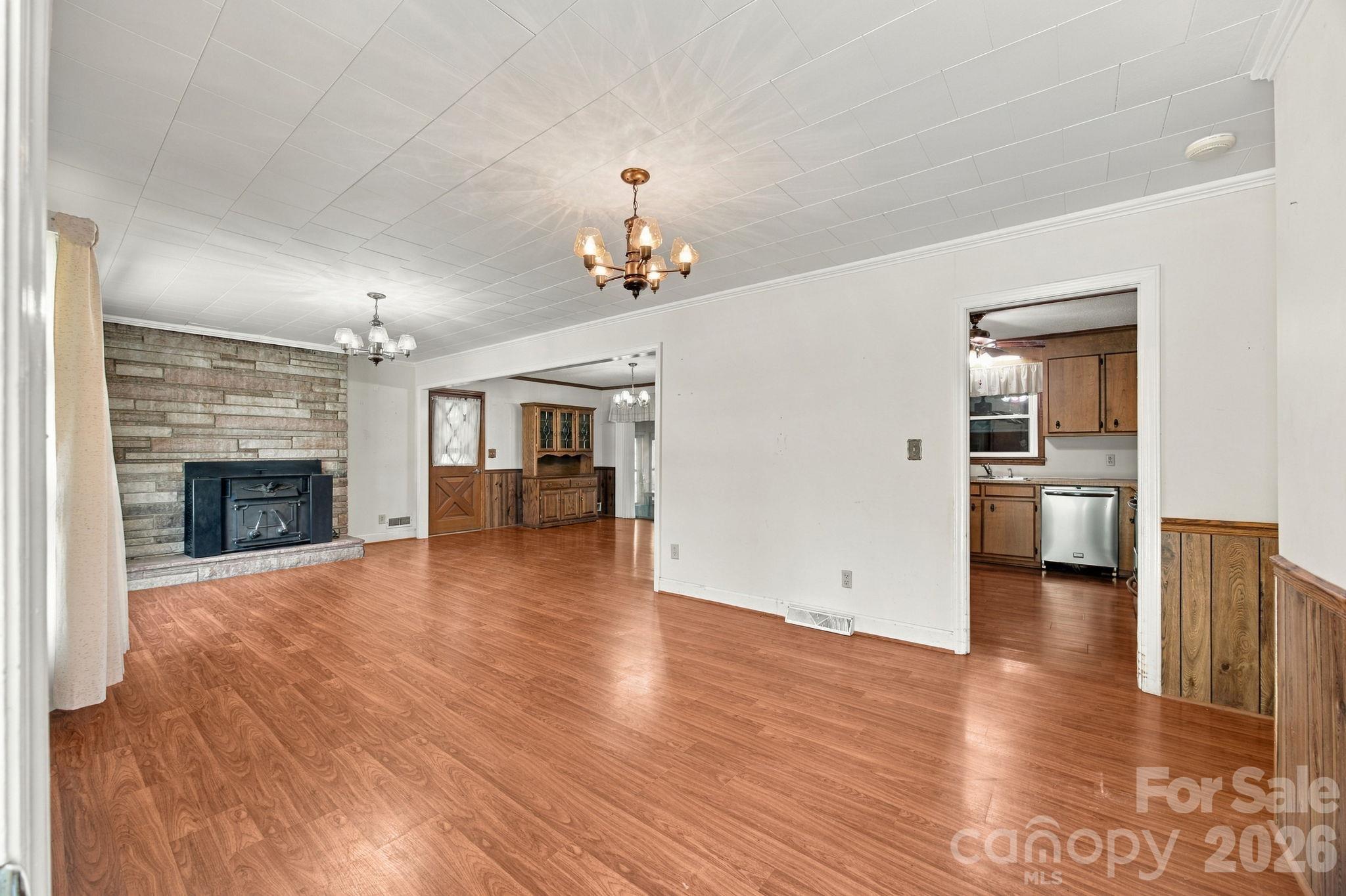 816 Central Avenue Property Photo 2