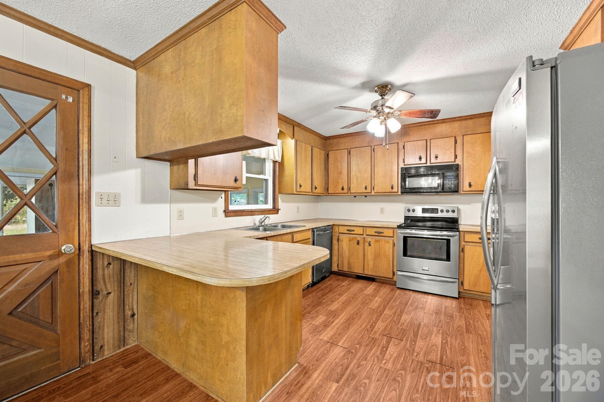 816 Central Avenue Property Photo 13