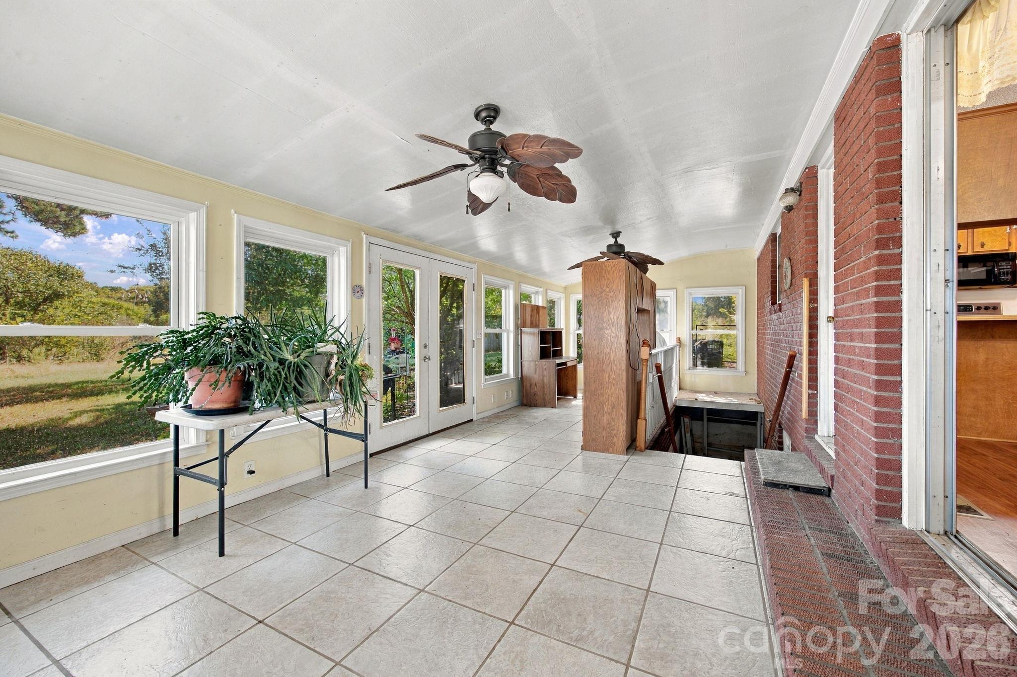 816 Central Avenue Property Photo 18