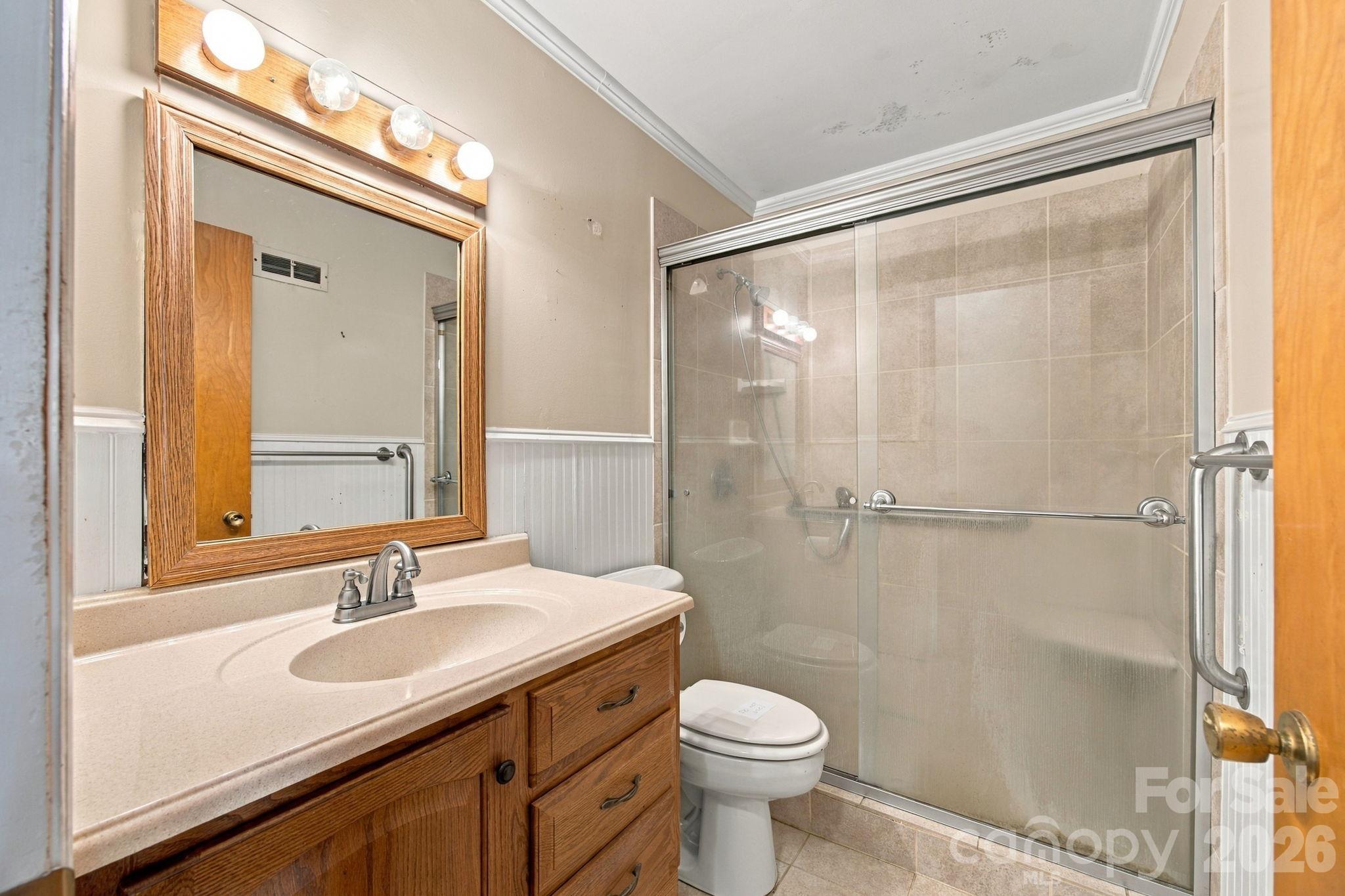 816 Central Avenue Property Photo 24